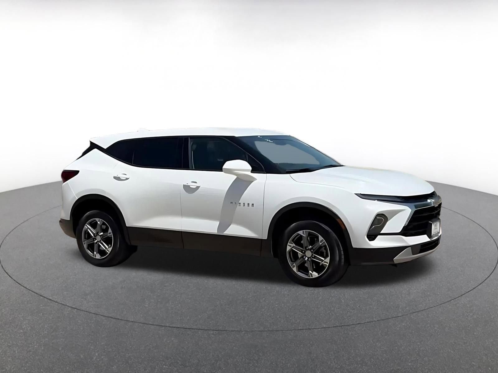 Thumbnail: 2025 Chevrolet Blazer - 2