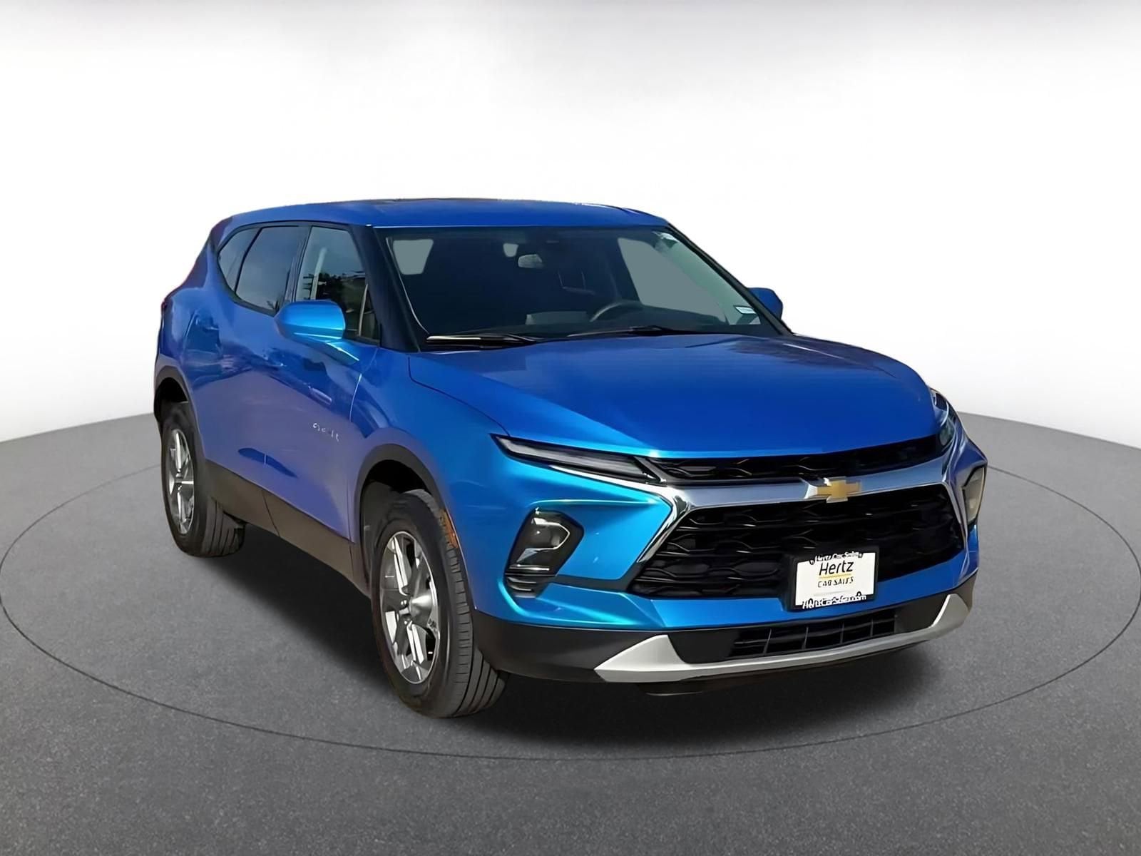 Thumbnail: 2025 Chevrolet Blazer - 3