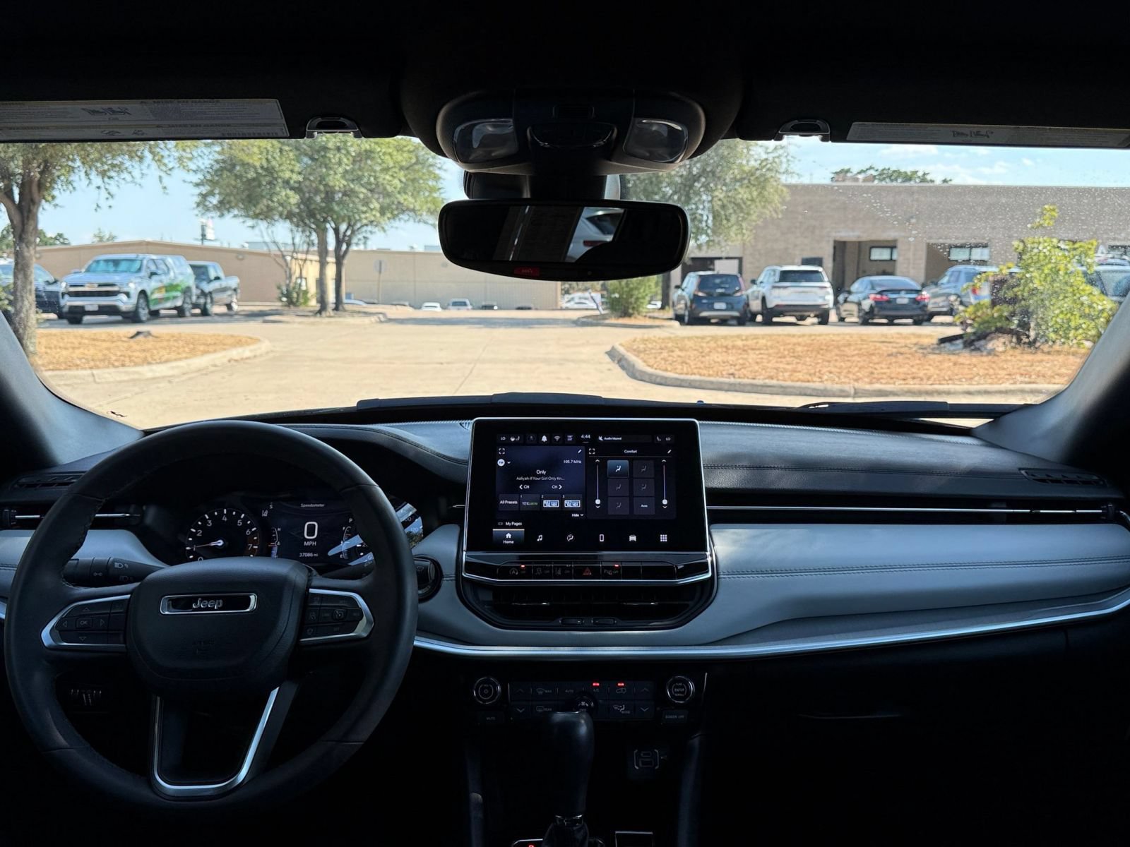 Thumbnail: 2025 Jeep Compass - 28