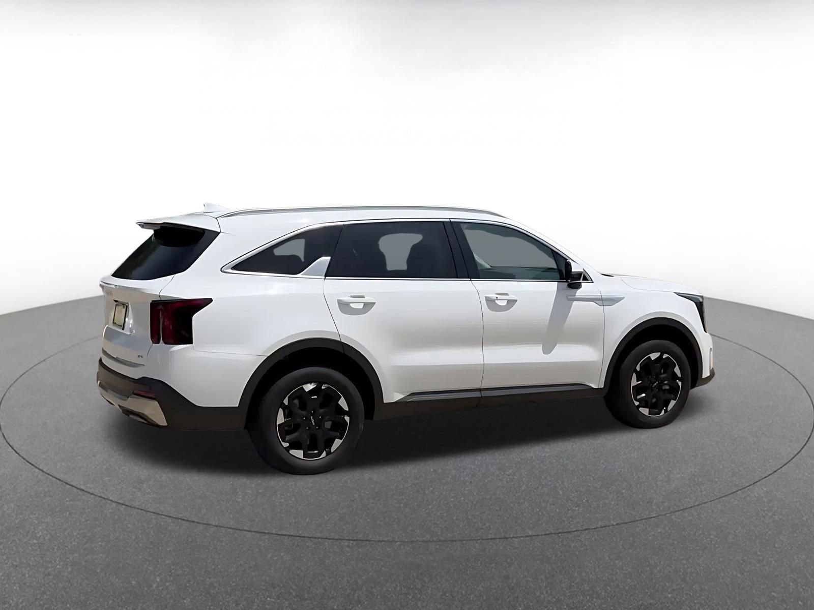 Thumbnail: 2024 Kia Sorento - 14
