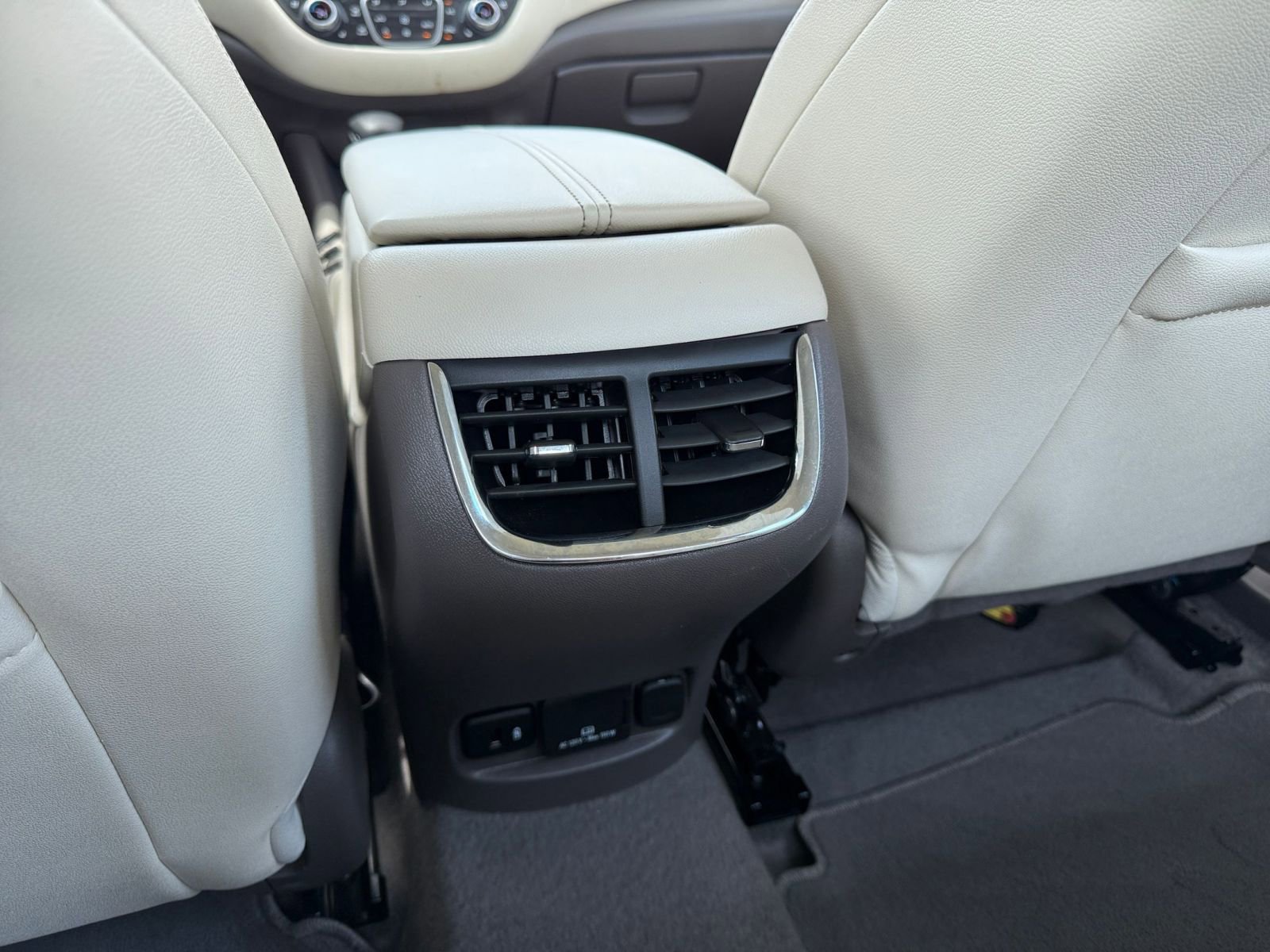 Thumbnail: 2024 Chevrolet Malibu - 25