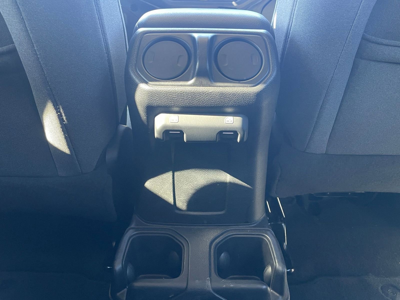 Thumbnail: 2025 Jeep Wrangler - 24