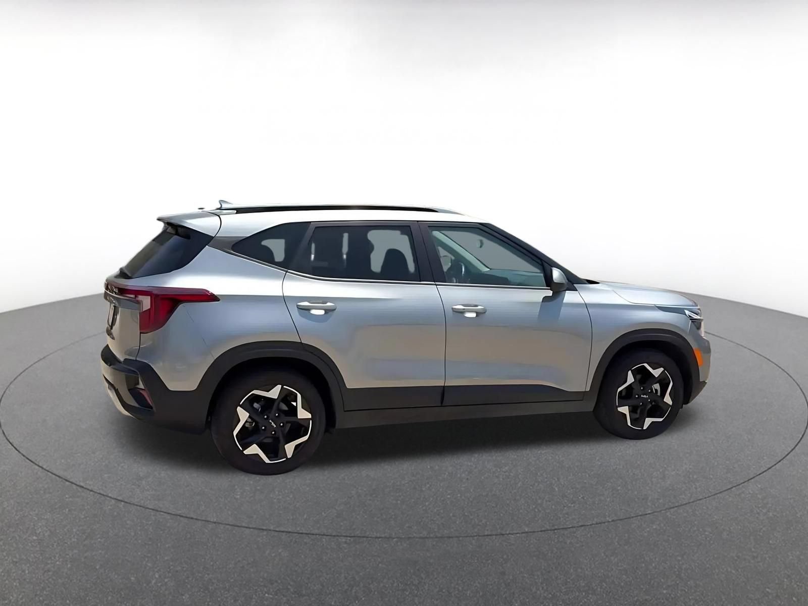 Thumbnail: 2025 Kia Seltos - 15