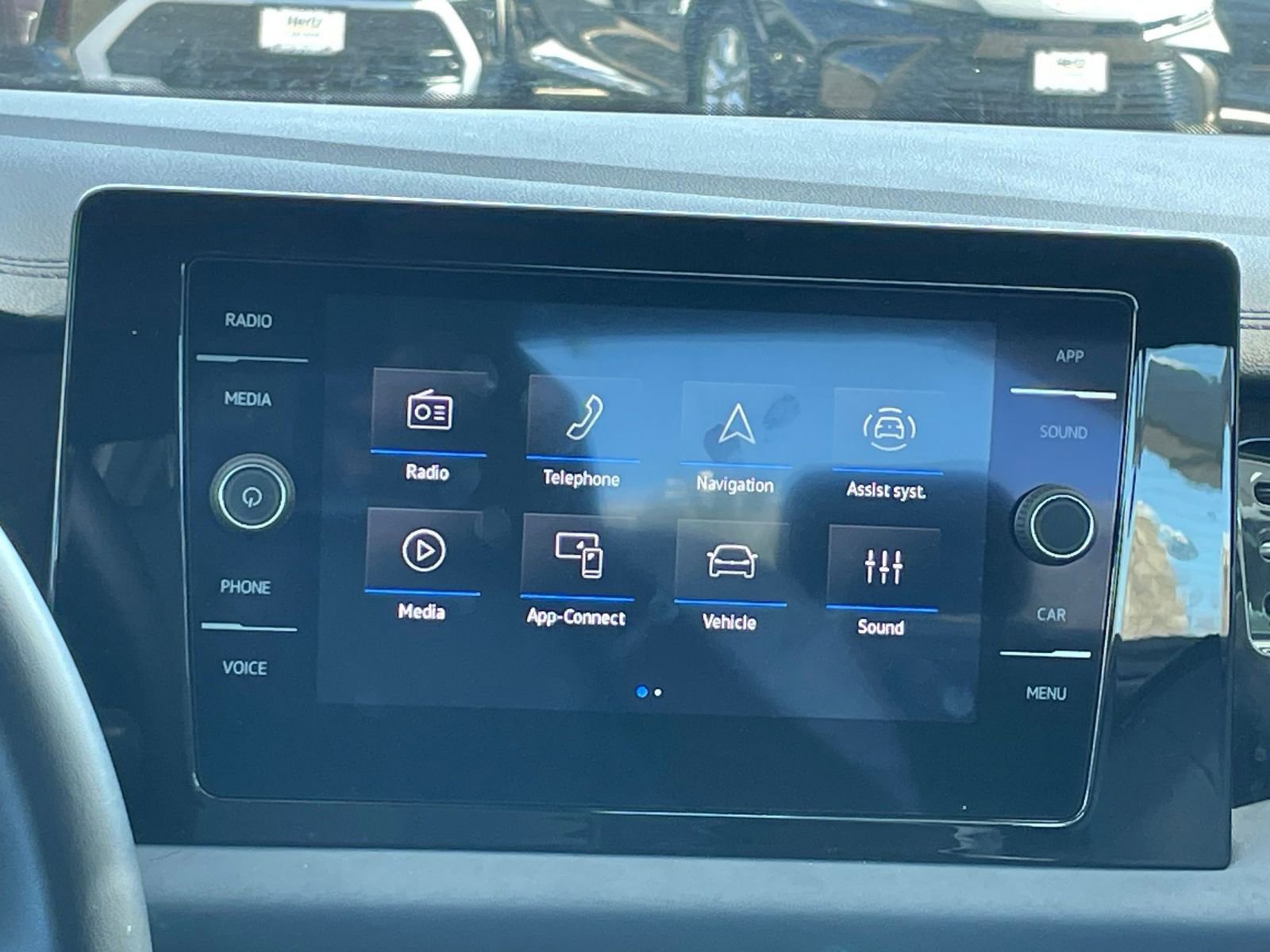 Thumbnail: 2025 Volkswagen Jetta - 21