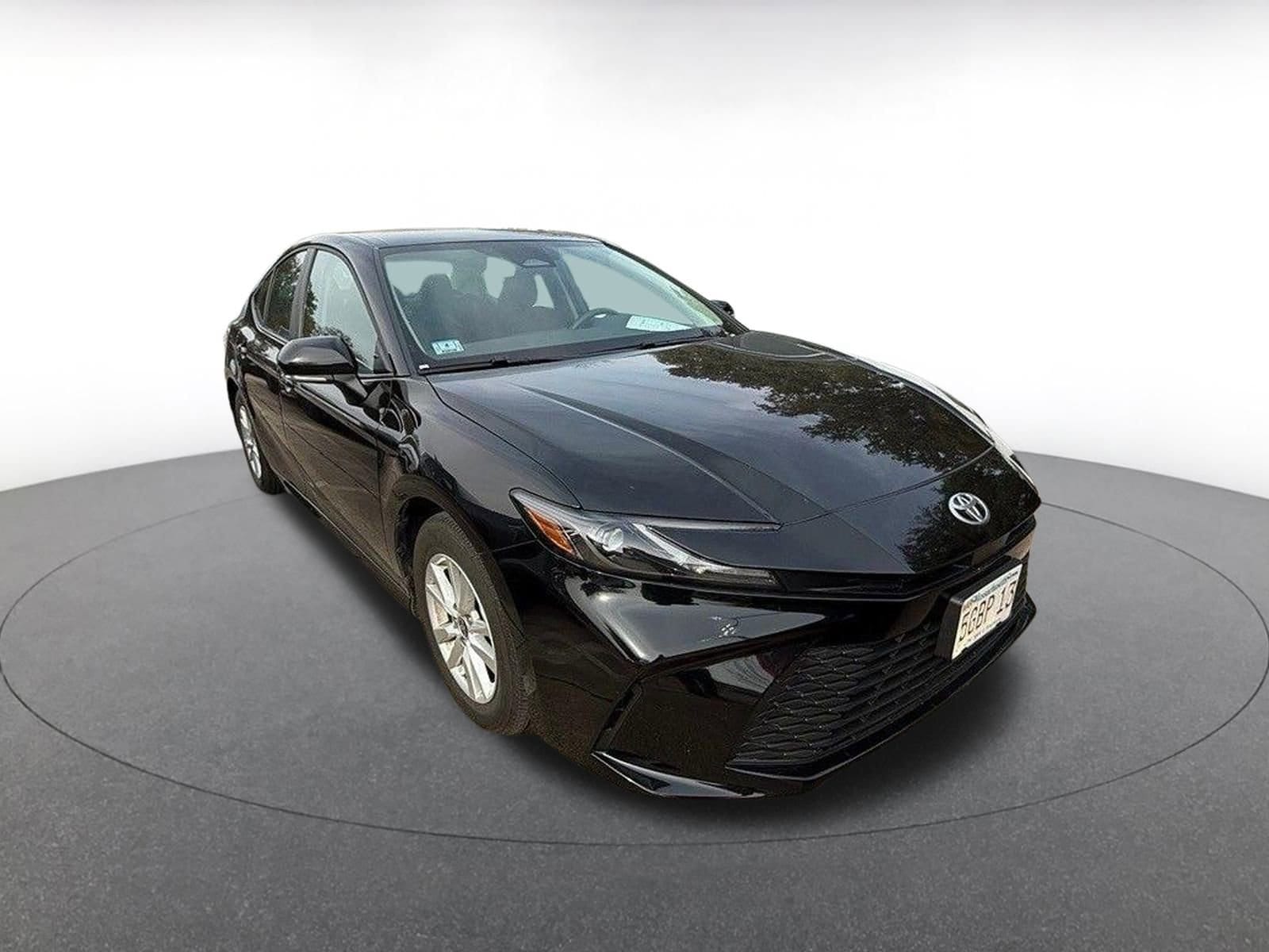 Thumbnail: 2025 Toyota Camry - 1