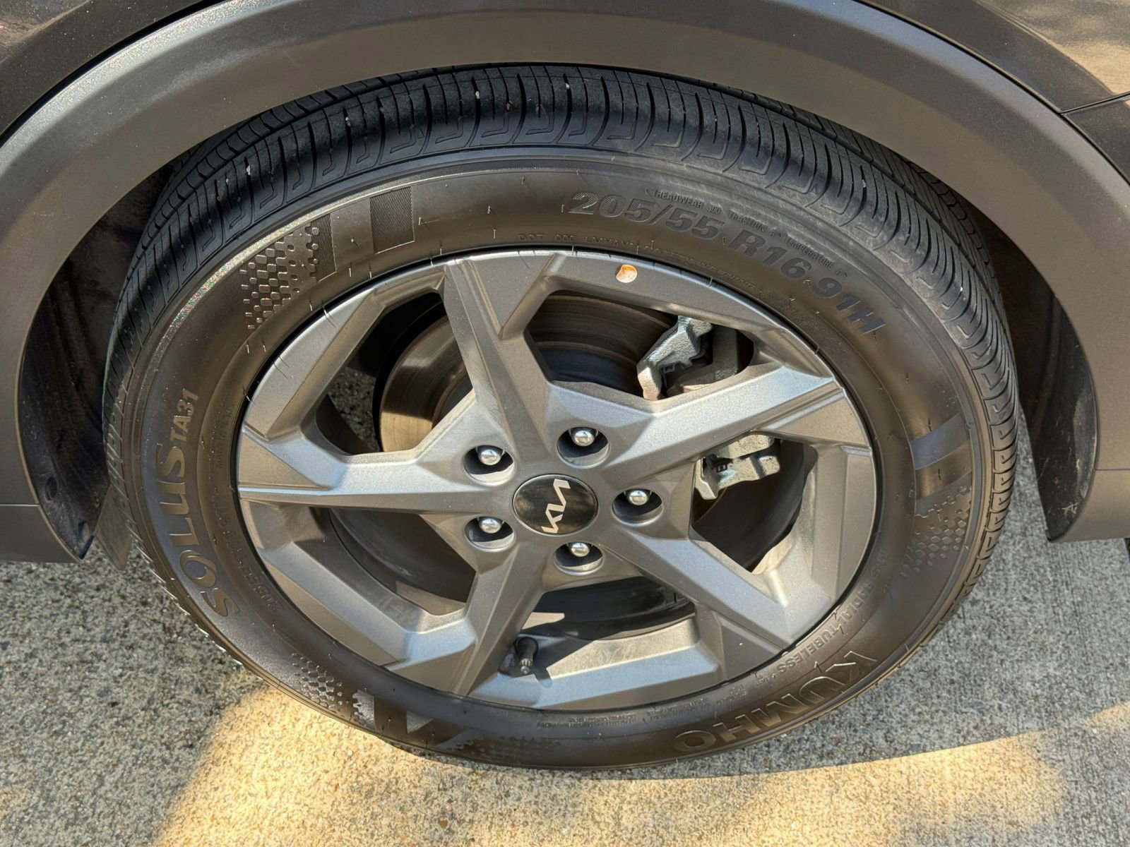 Thumbnail: 2025 Kia K4 - 32