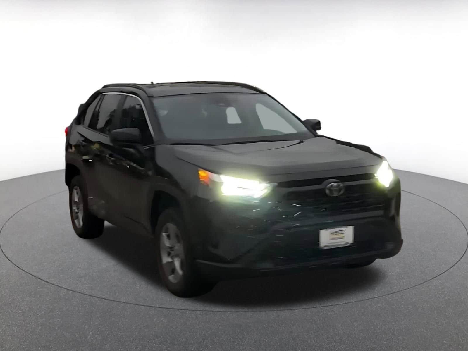 Thumbnail: 2025 Toyota RAV4 - 3