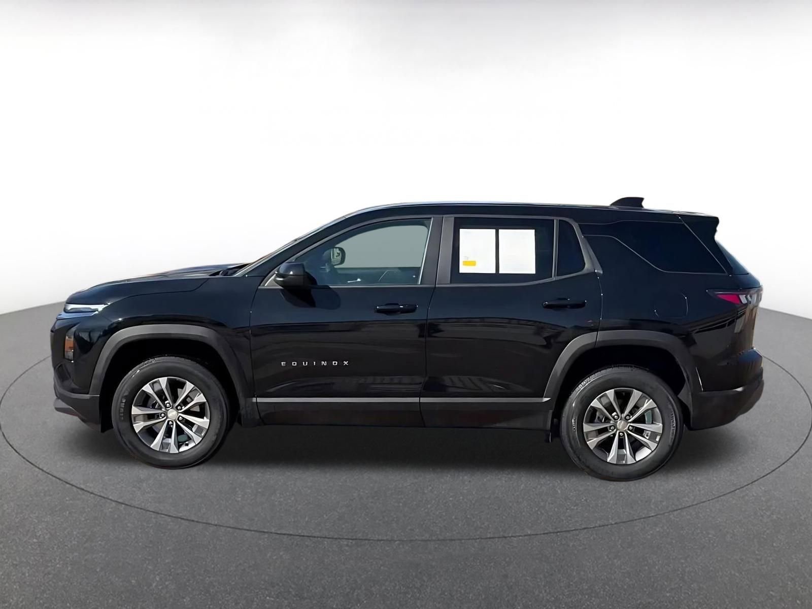 Thumbnail: 2025 Chevrolet Equinox - 9