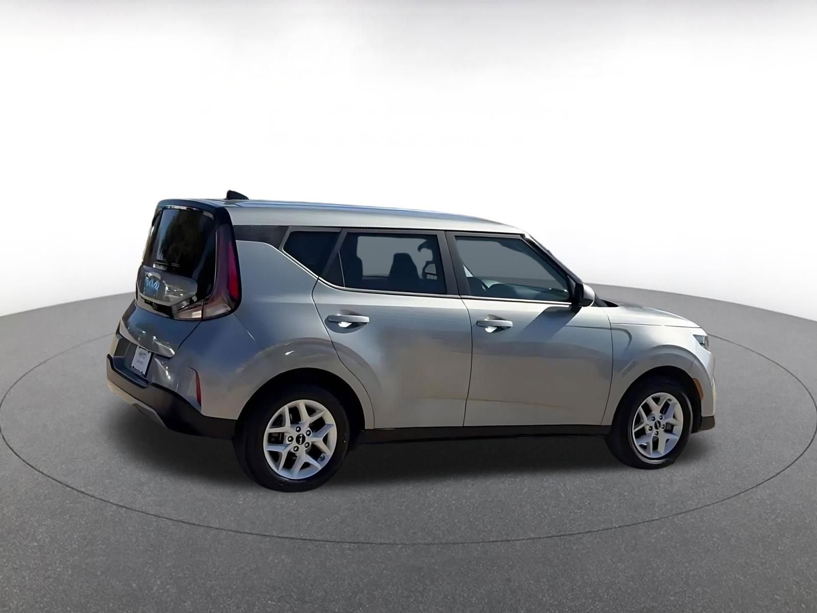 Thumbnail: 2025 Kia Soul - 15