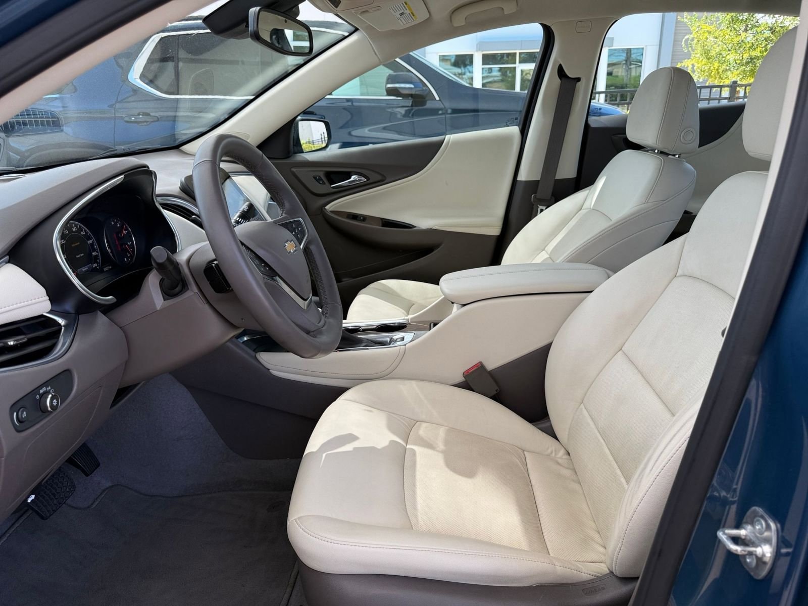 Thumbnail: 2024 Chevrolet Malibu - 27