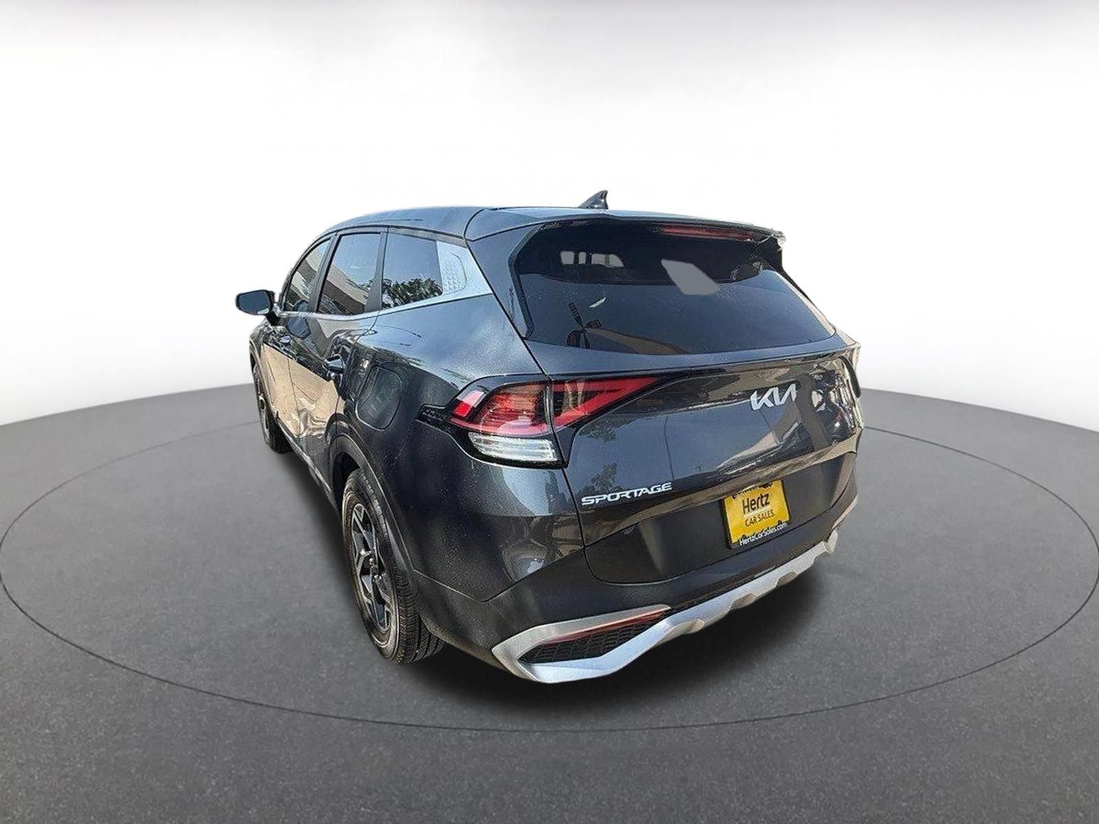 Thumbnail: 2023 Kia Sportage - 4