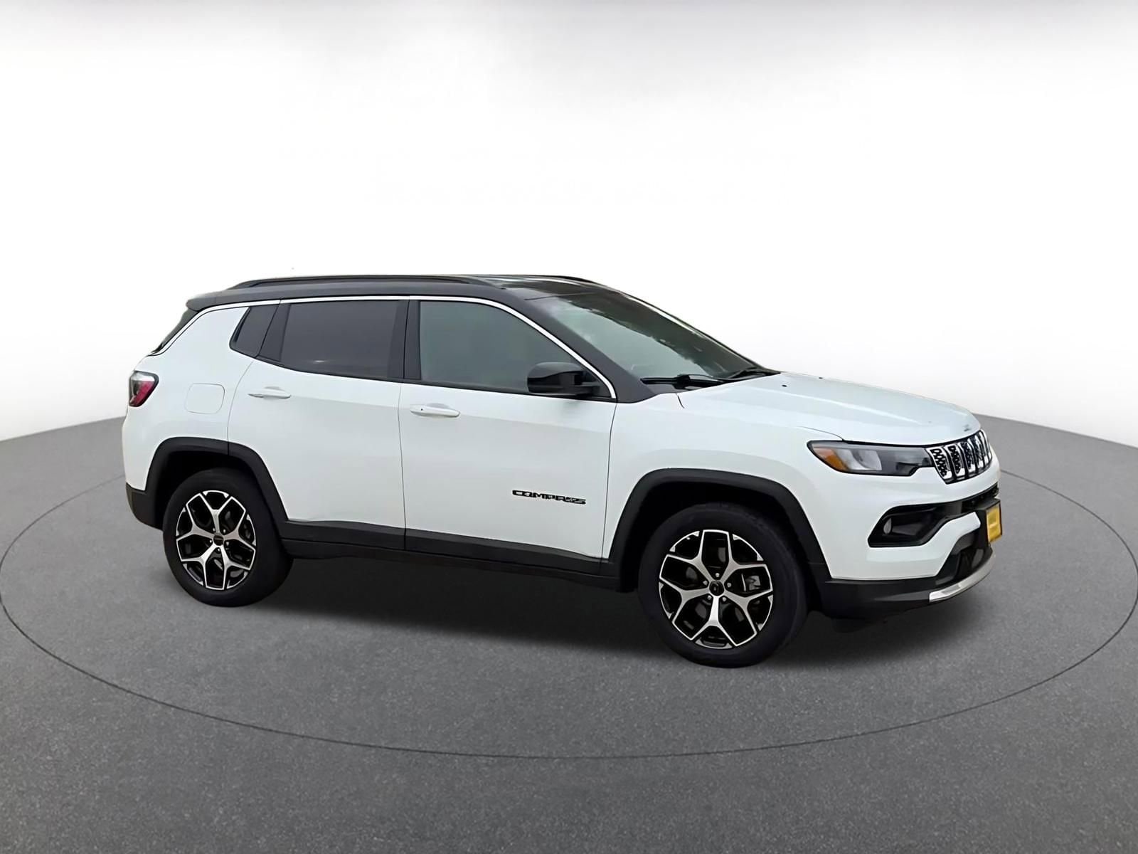 Thumbnail: 2025 Jeep Compass - 2