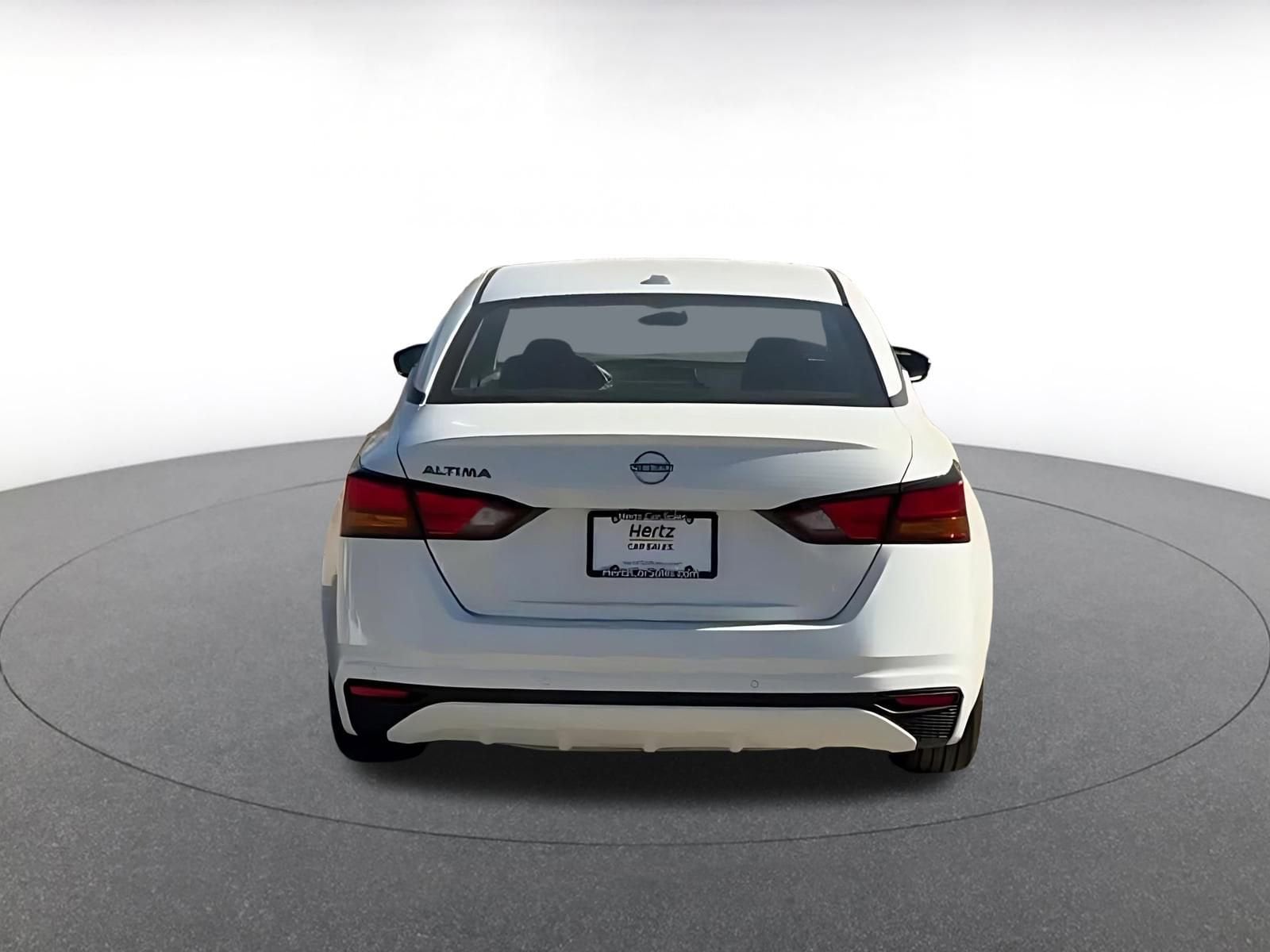 Thumbnail: 2025 Nissan Altima - 12