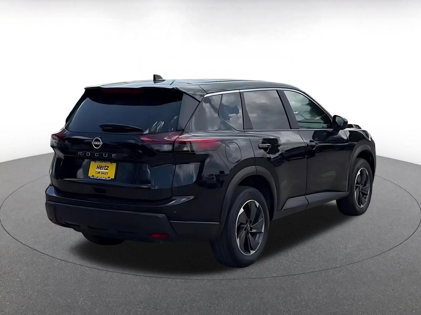 Thumbnail: 2025 Nissan Rogue - 15