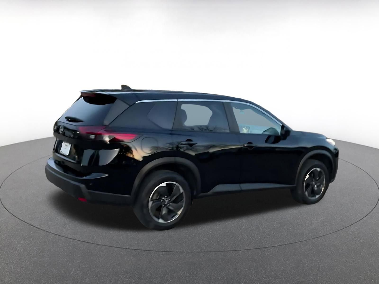 Thumbnail: 2025 Nissan Rogue - 15