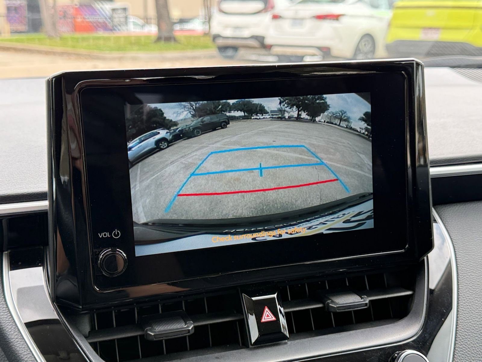 Thumbnail: 2025 Toyota Corolla - 24