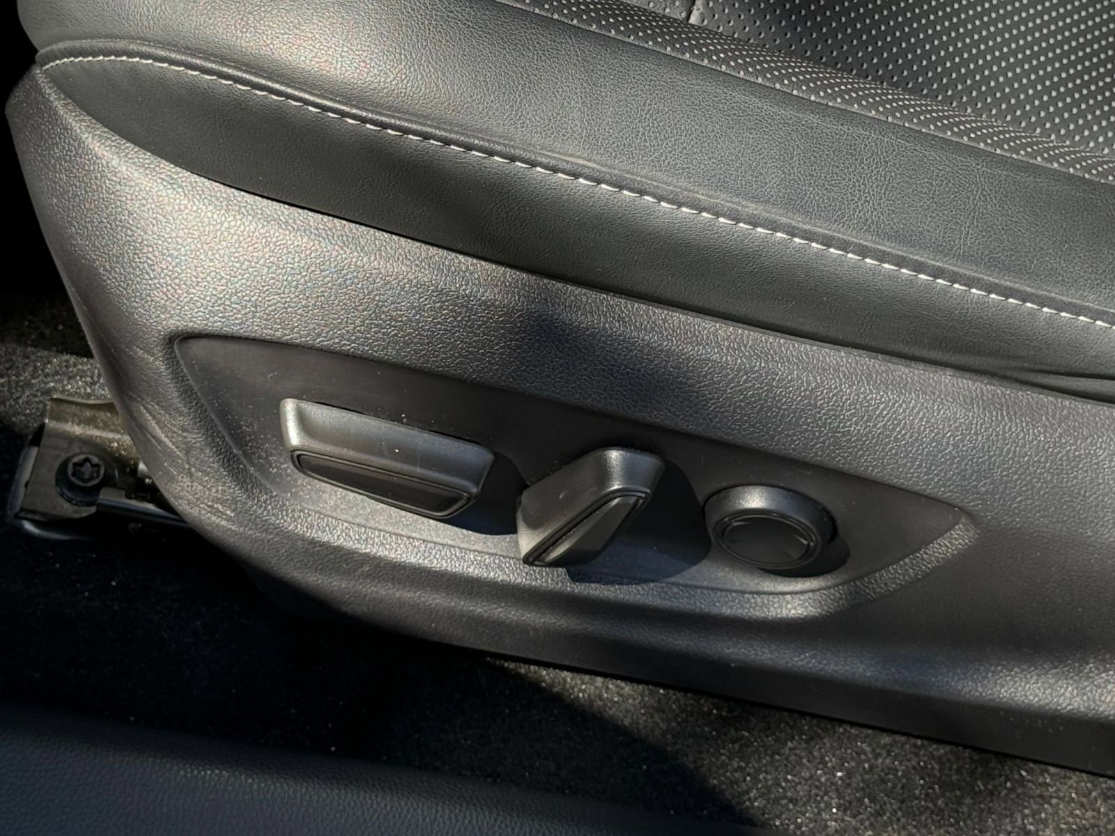 Thumbnail: 2025 Toyota Crown - 22