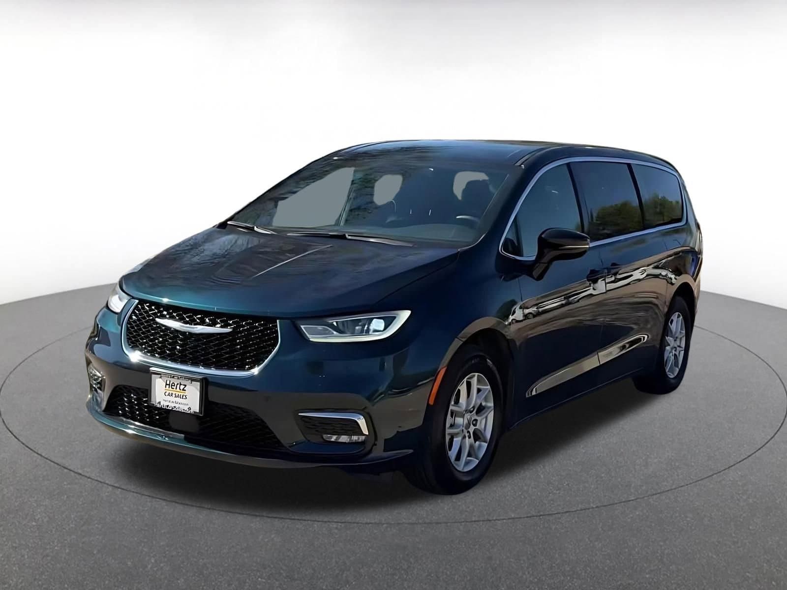 Thumbnail: 2025 Chrysler Pacifica - 7