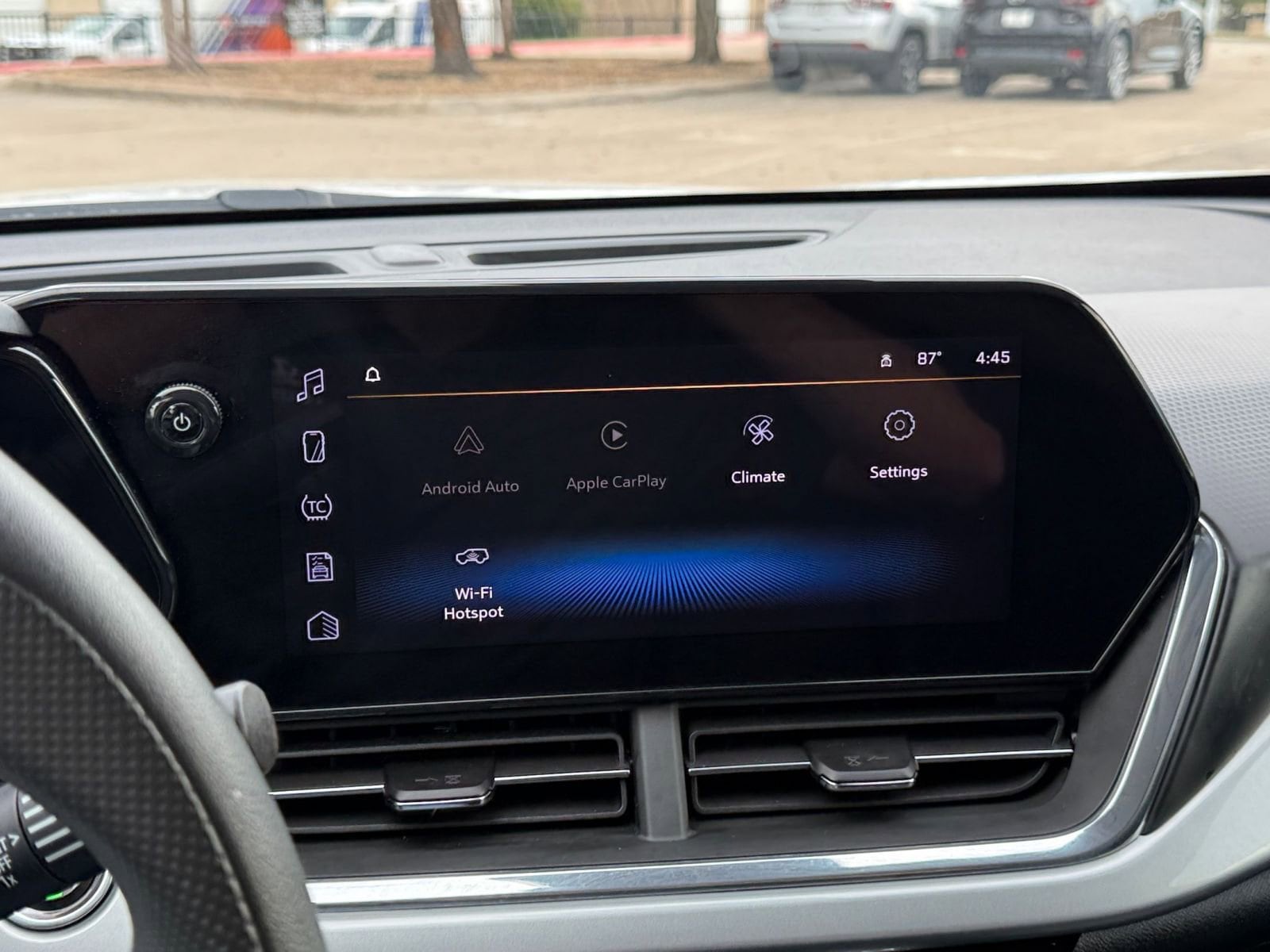 Thumbnail: 2025 Chevrolet Trax - 21