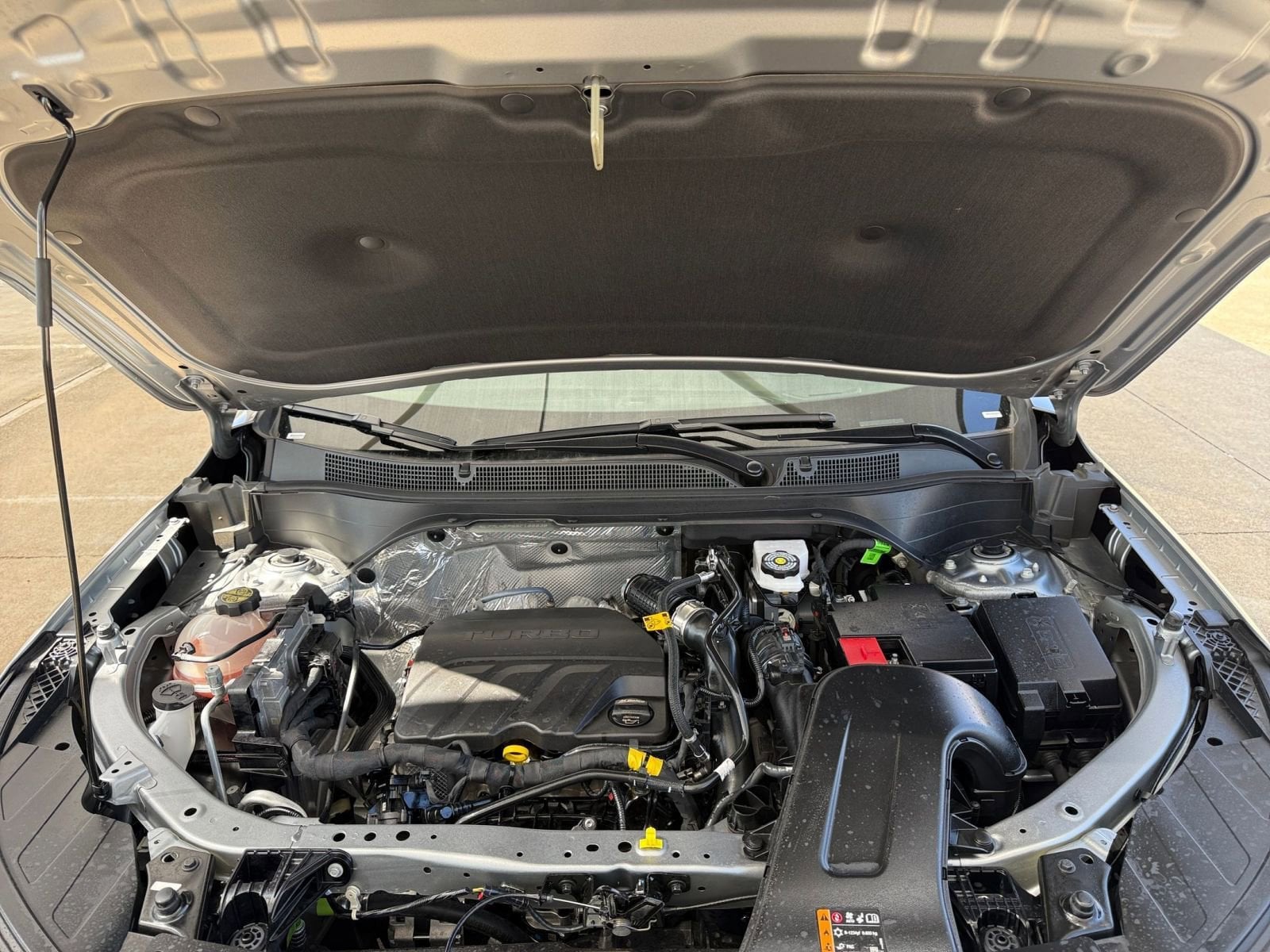 Thumbnail: 2025 Chevrolet Trax - 32