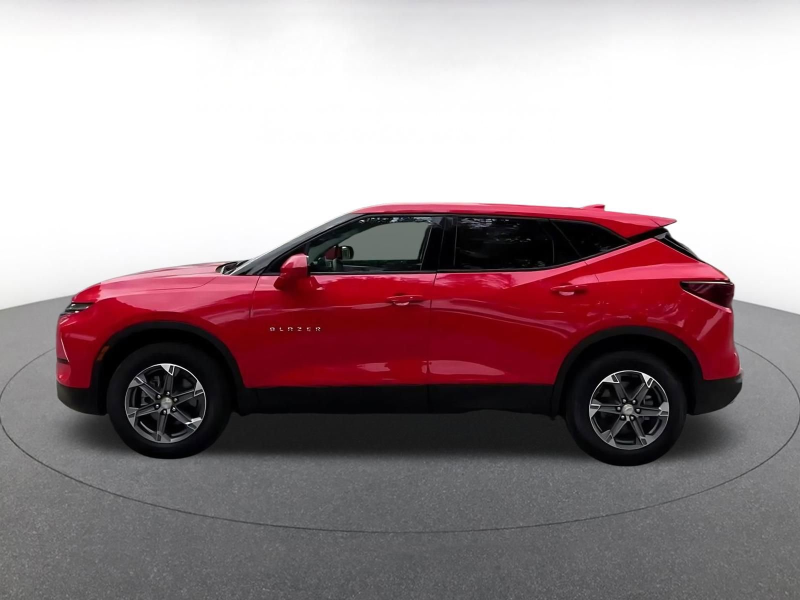 Thumbnail: 2025 Chevrolet Blazer - 9