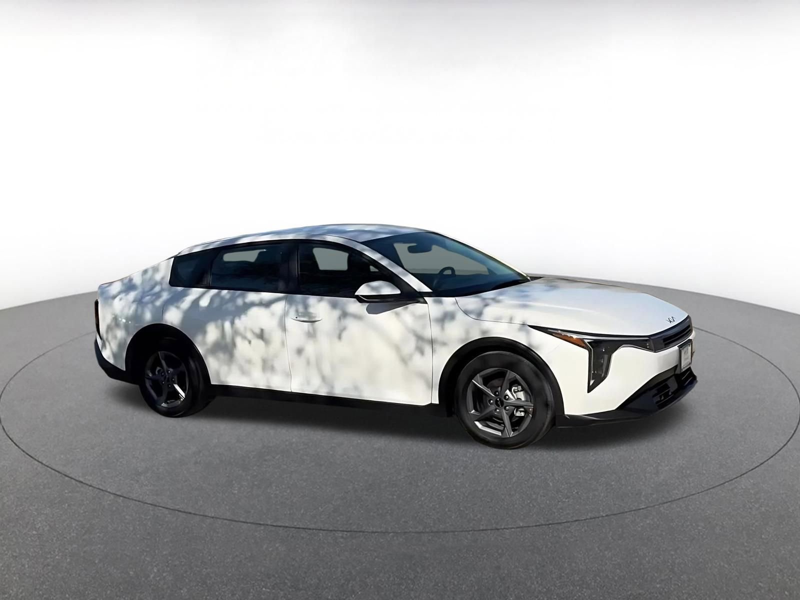 Thumbnail: 2025 Kia K4 - 2