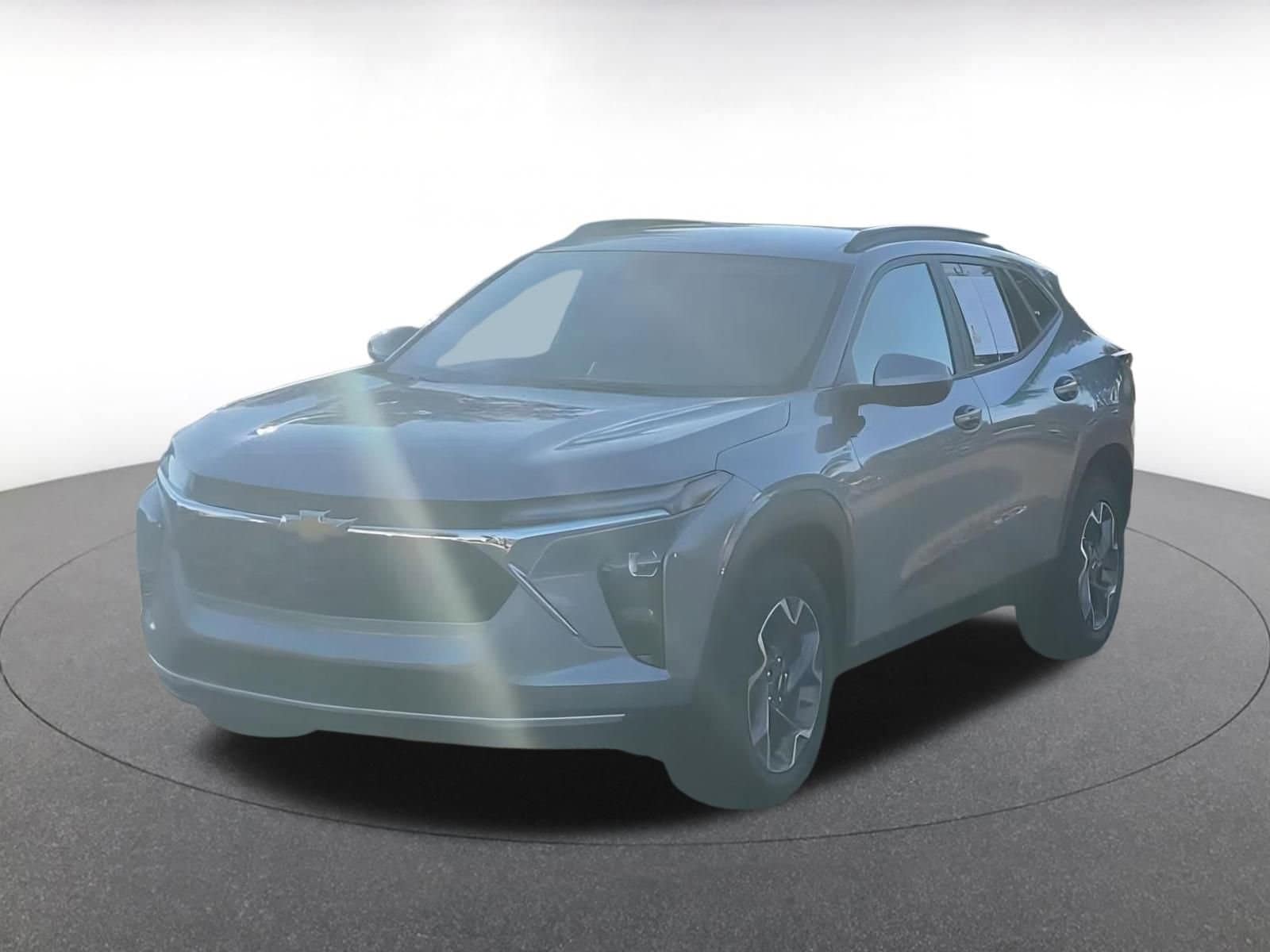 Thumbnail: 2025 Chevrolet Trax - 7