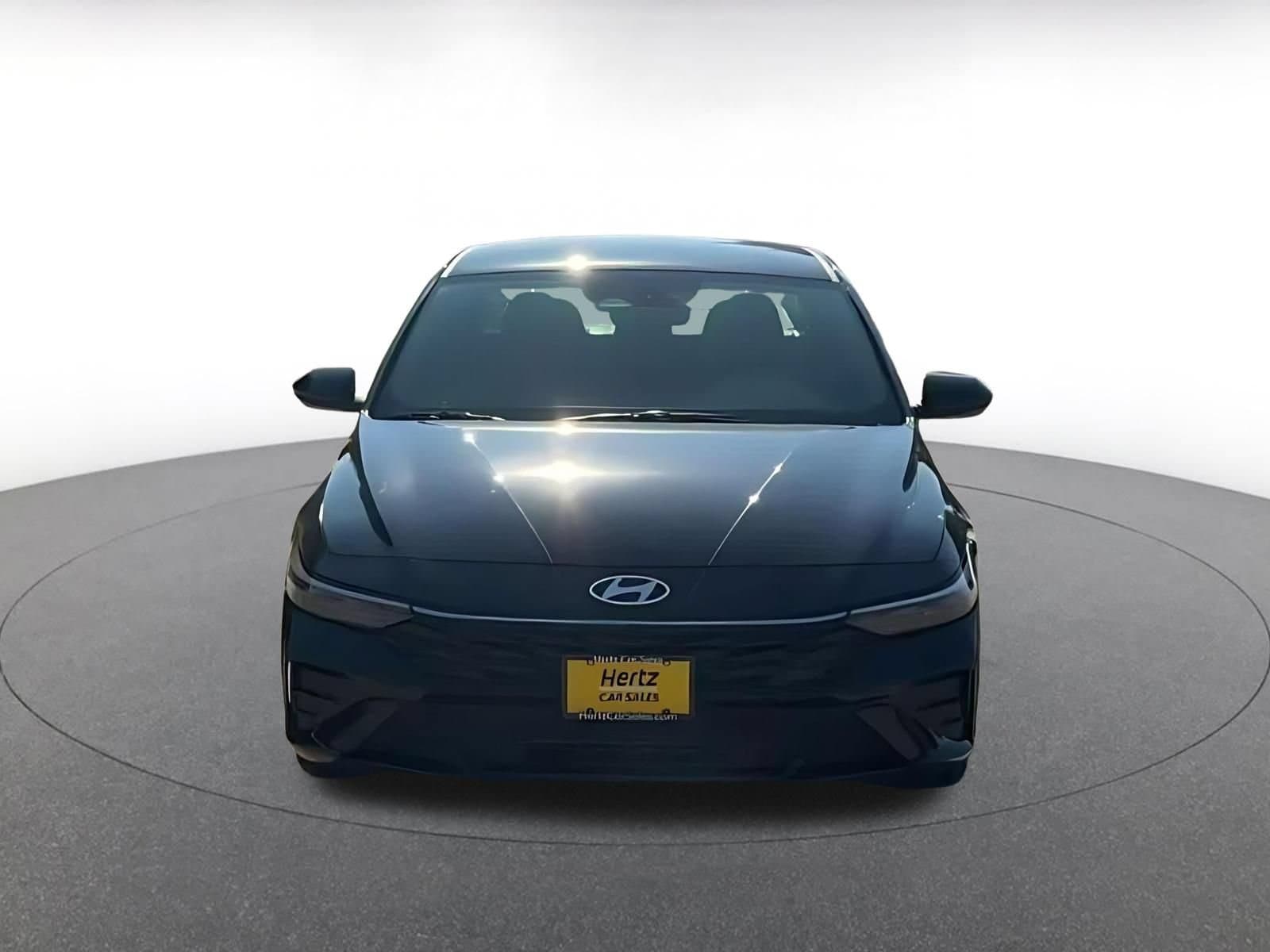 Thumbnail: 2026 Hyundai Elantra - 4
