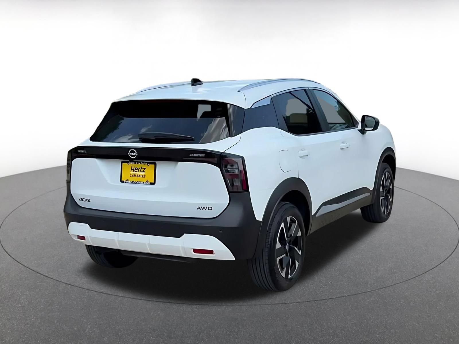 Thumbnail: 2026 Nissan Kicks - 11