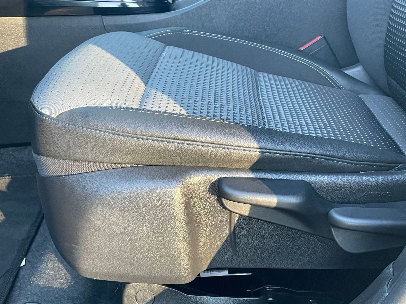 Thumbnail: 2025 Chevrolet Trax - 23