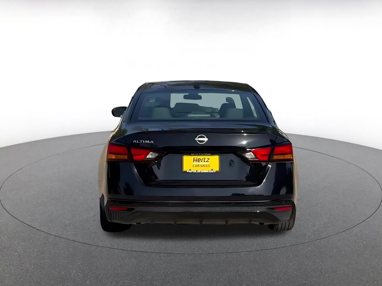 Thumbnail: 2025 Nissan Altima - 12