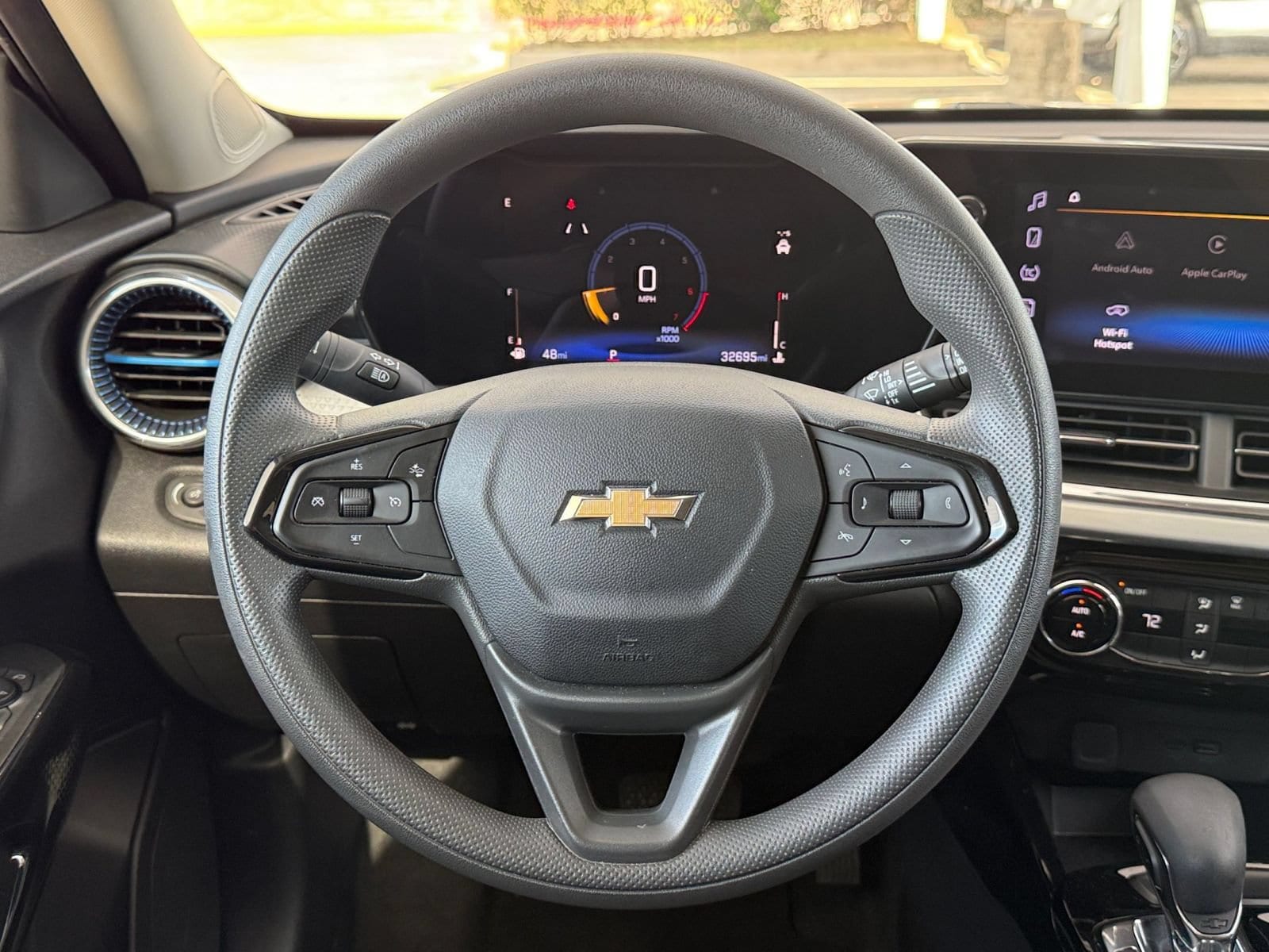 Thumbnail: 2025 Chevrolet Trax - 27