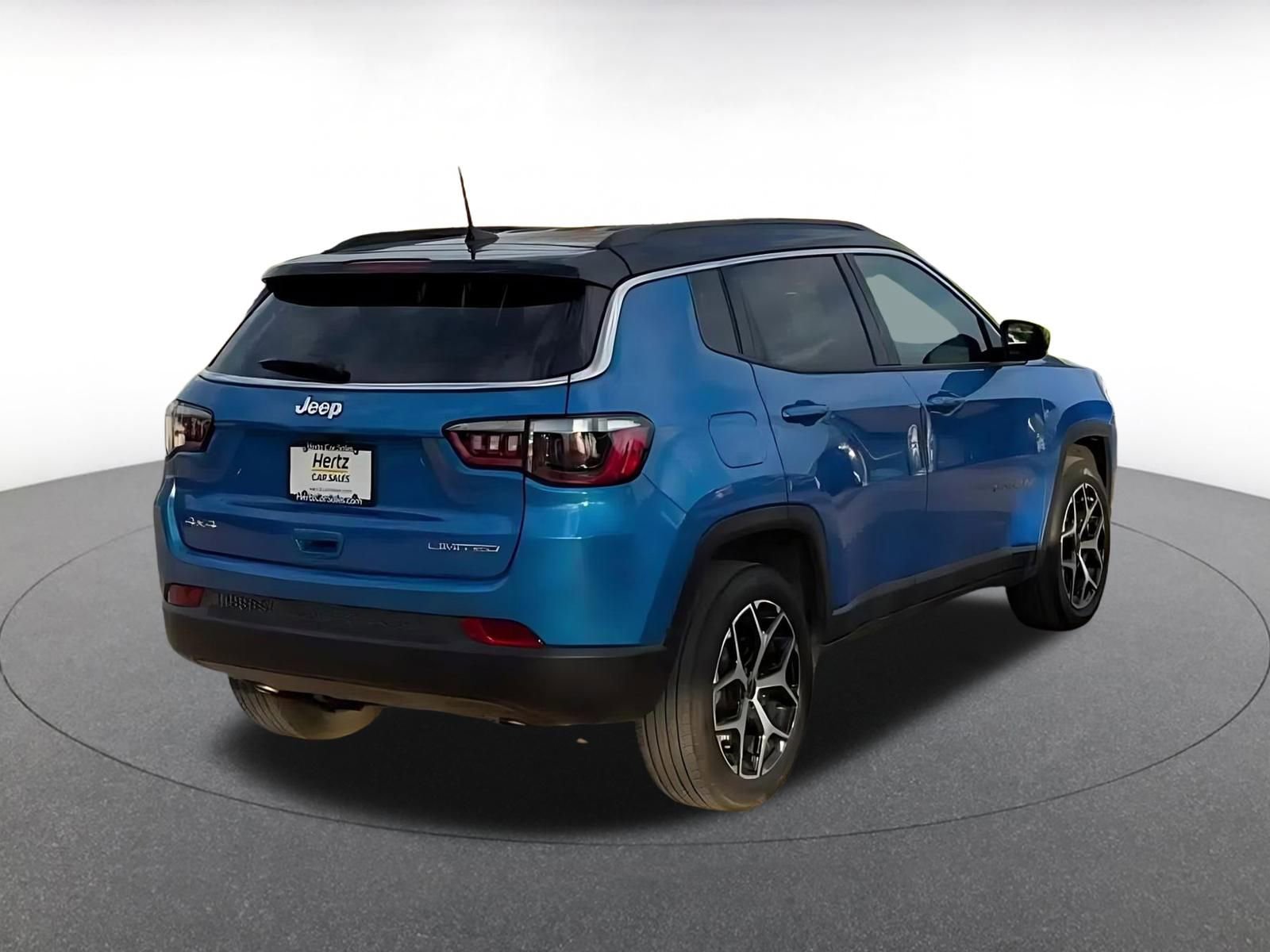 Thumbnail: 2025 Jeep Compass - 14