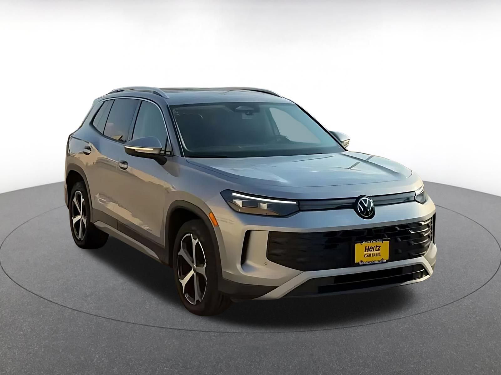 Thumbnail: 2026 Volkswagen Tiguan - 3
