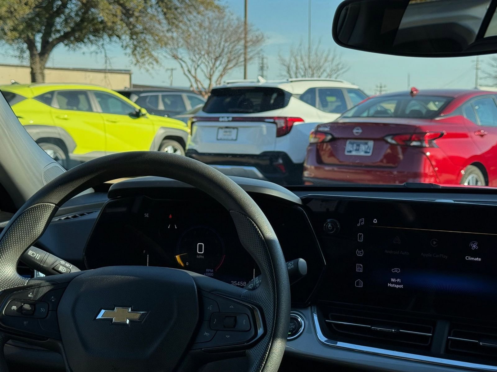 Thumbnail: 2025 Chevrolet Trax - 34