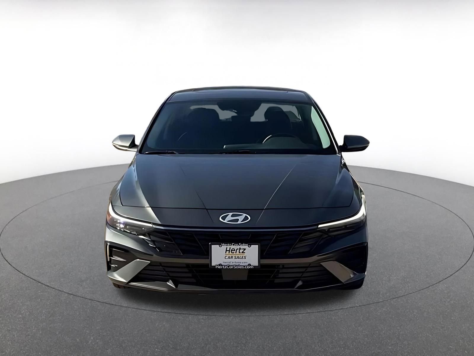 Thumbnail: 2025 Hyundai Elantra - 4