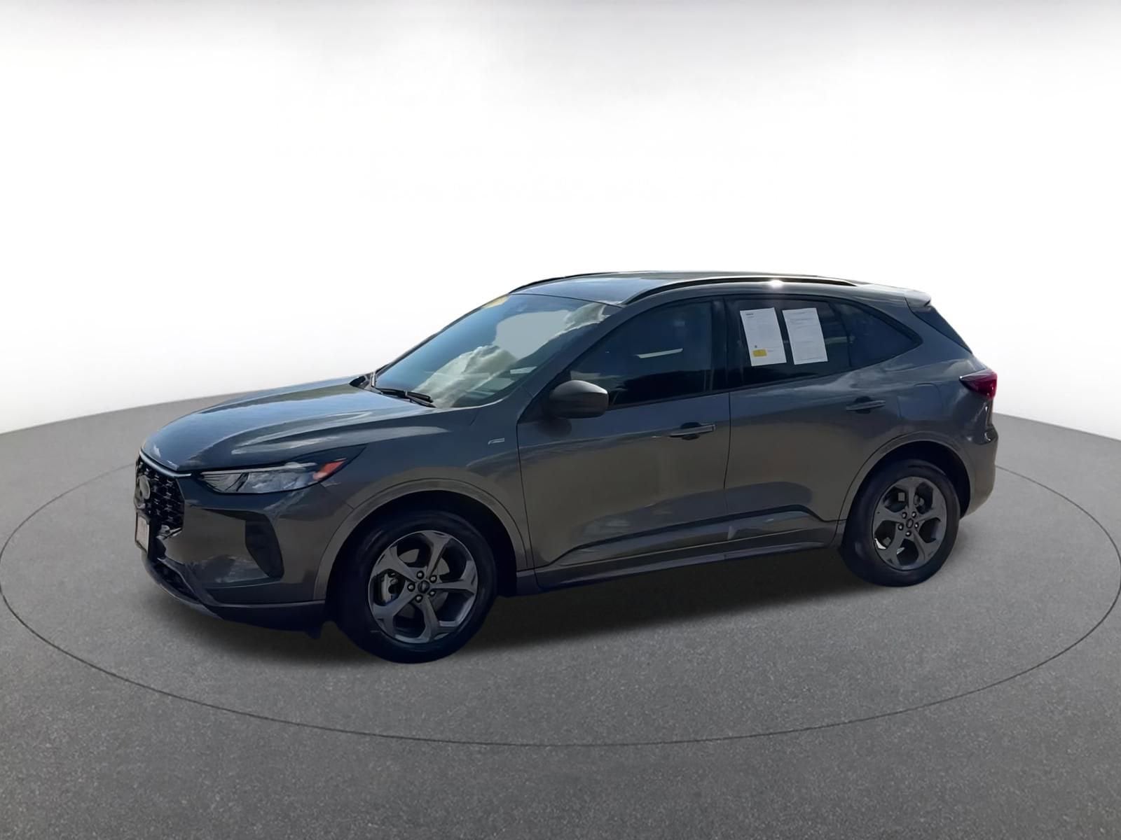 Thumbnail: 2023 Ford Escape - 8