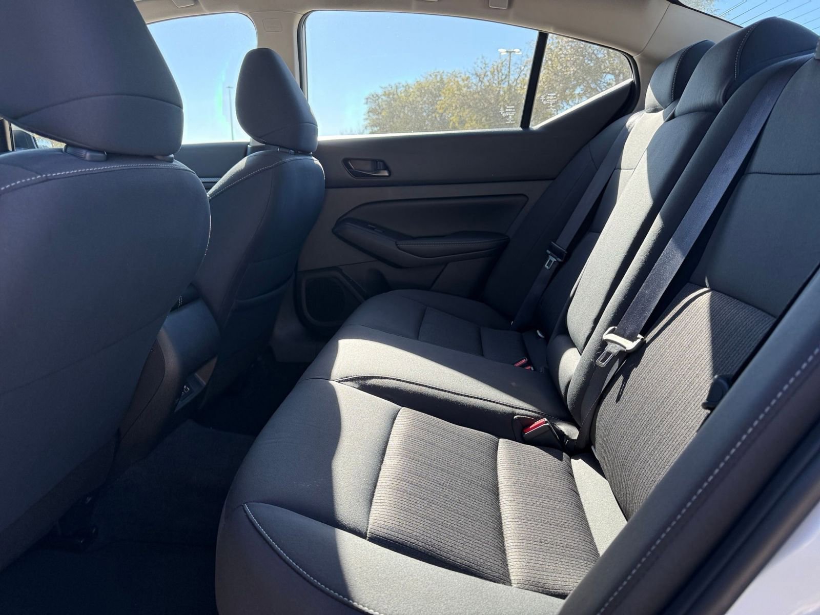 Thumbnail: 2025 Nissan Altima - 25