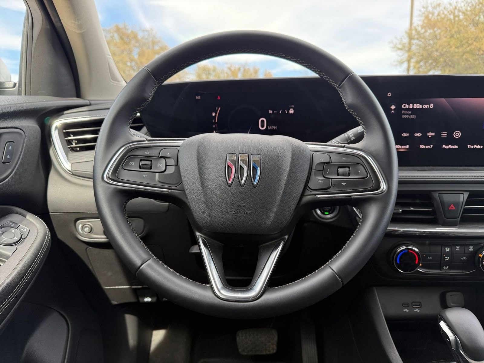 Thumbnail: 2025 Buick Encore GX - 29