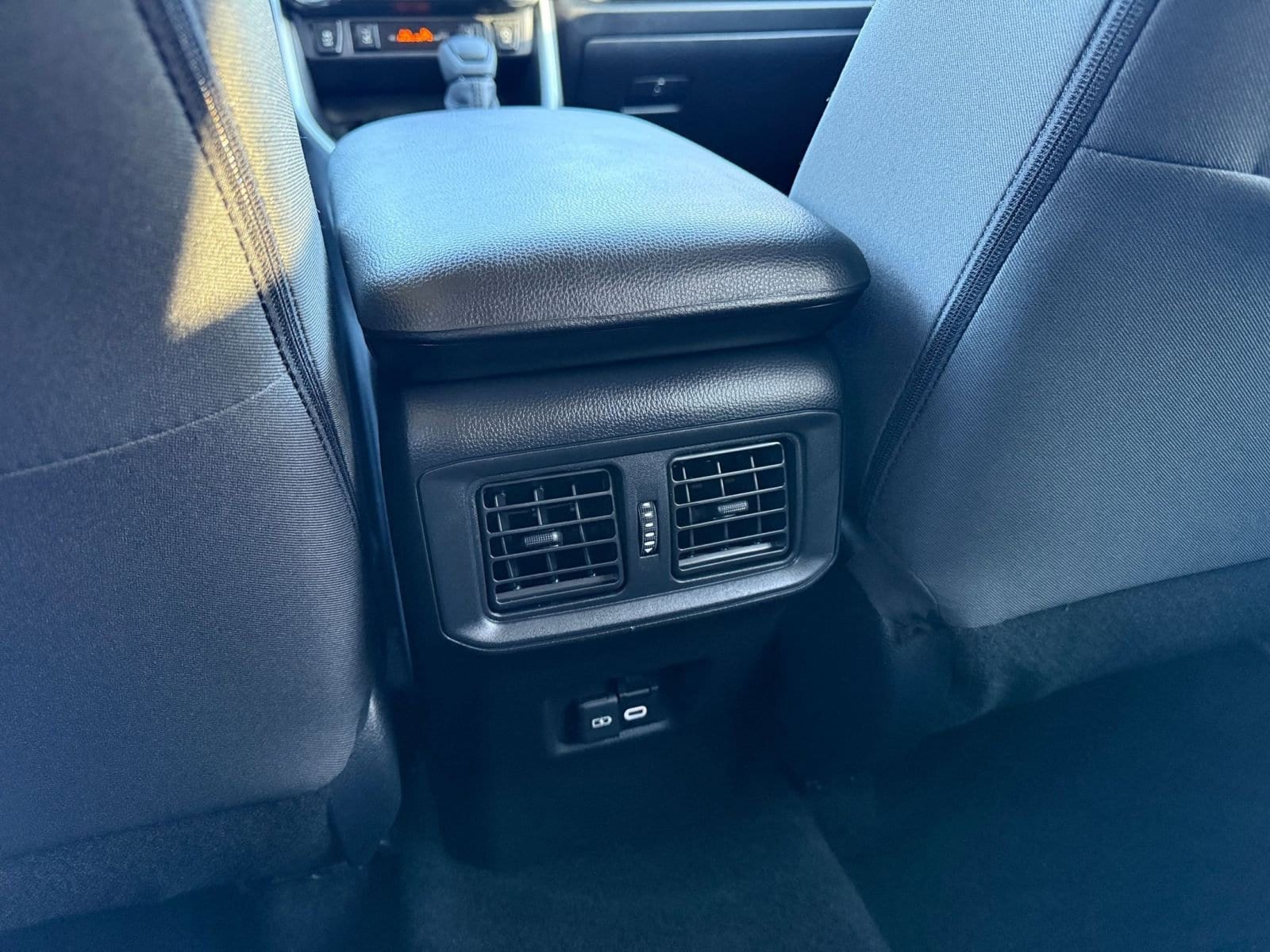 Thumbnail: 2025 Toyota RAV4 - 24