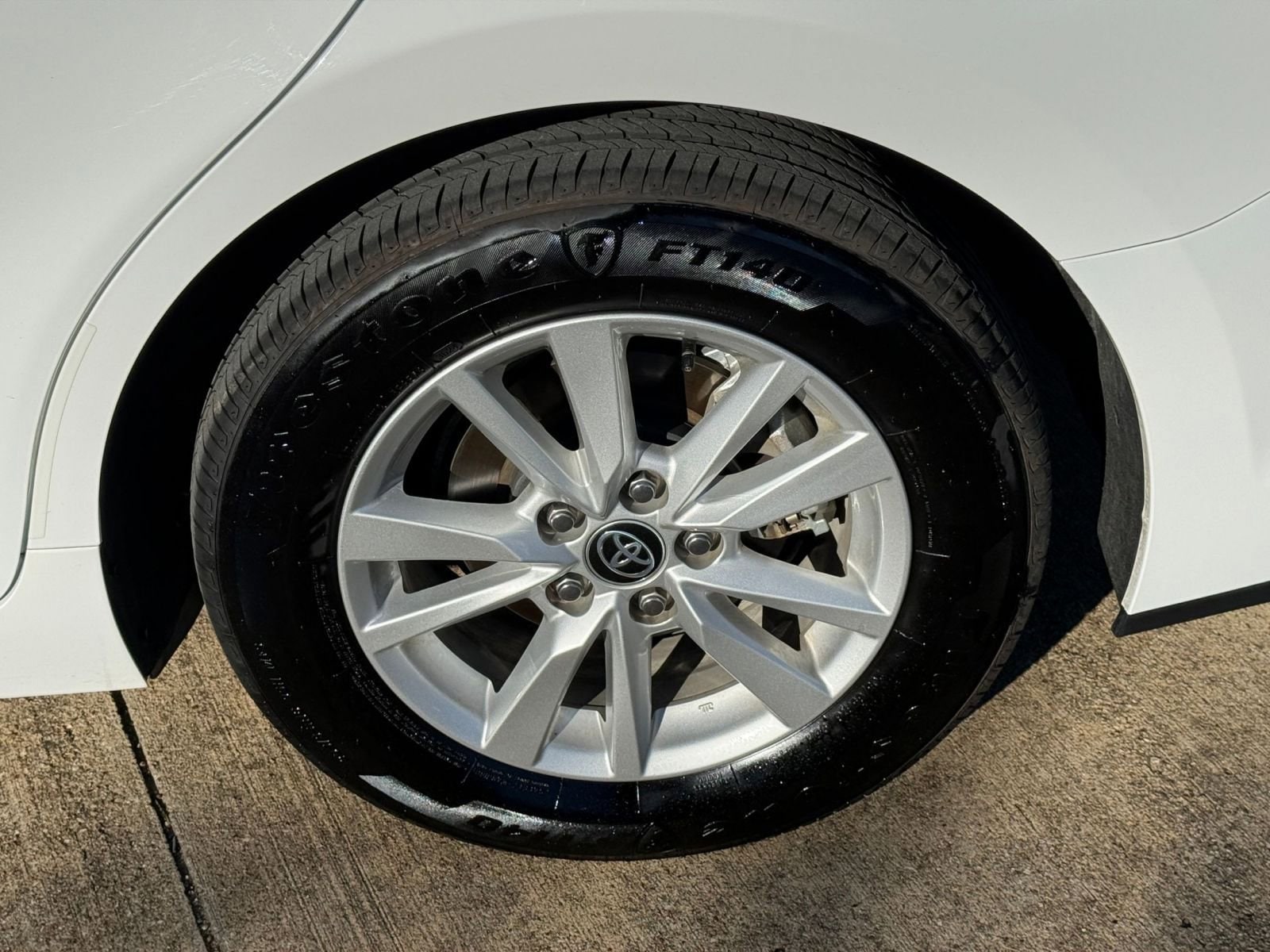 Thumbnail: 2025 Toyota Camry - 30