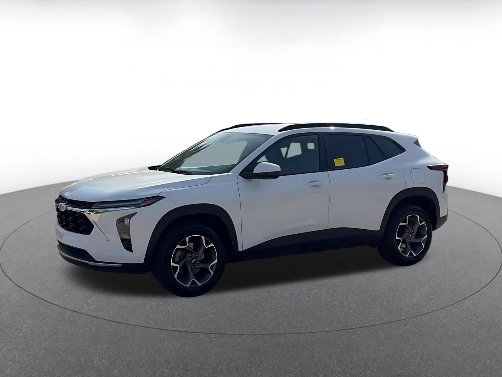 Thumbnail: 2025 Chevrolet Trax - 8