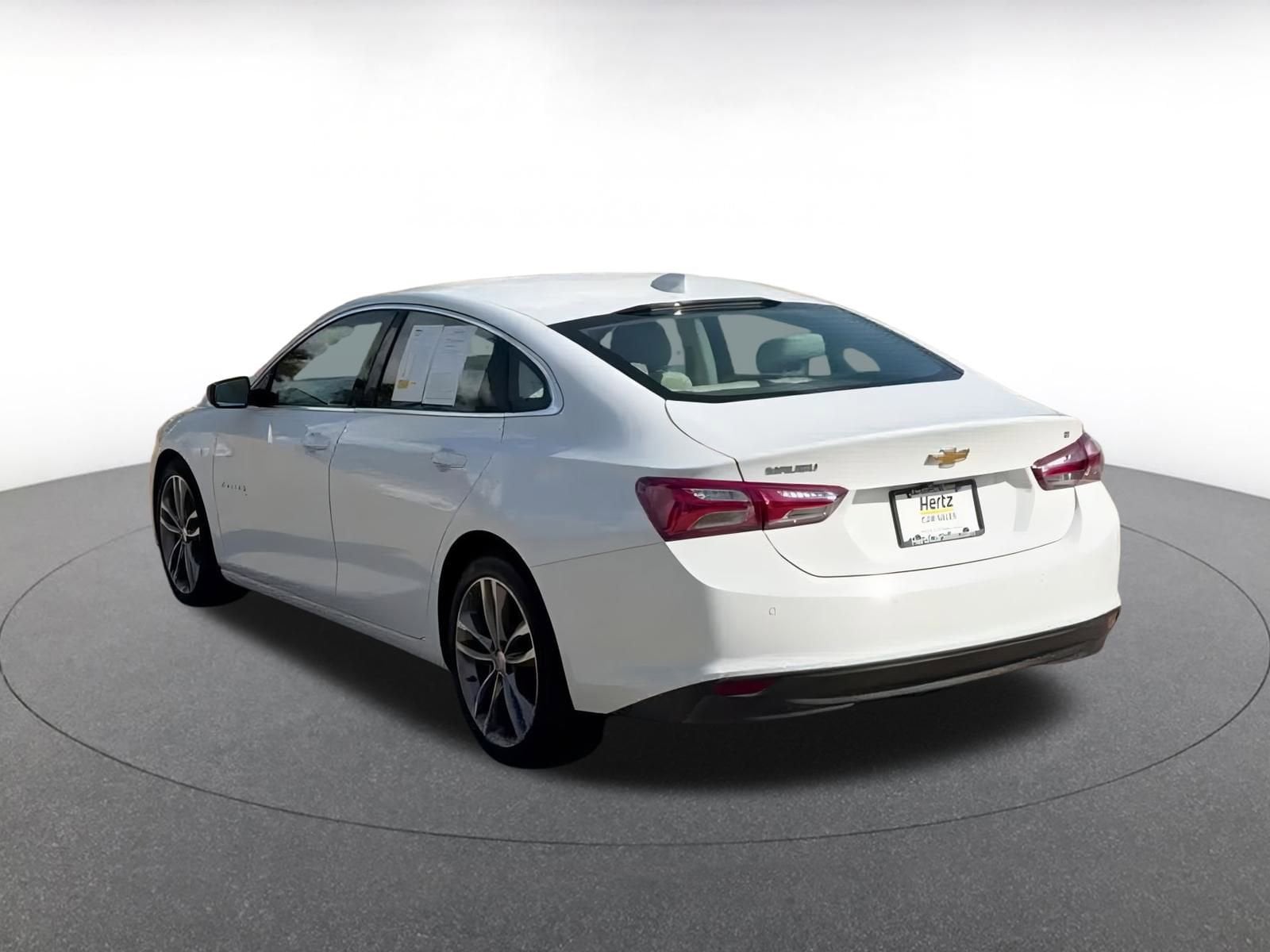 Thumbnail: 2024 Chevrolet Malibu - 11