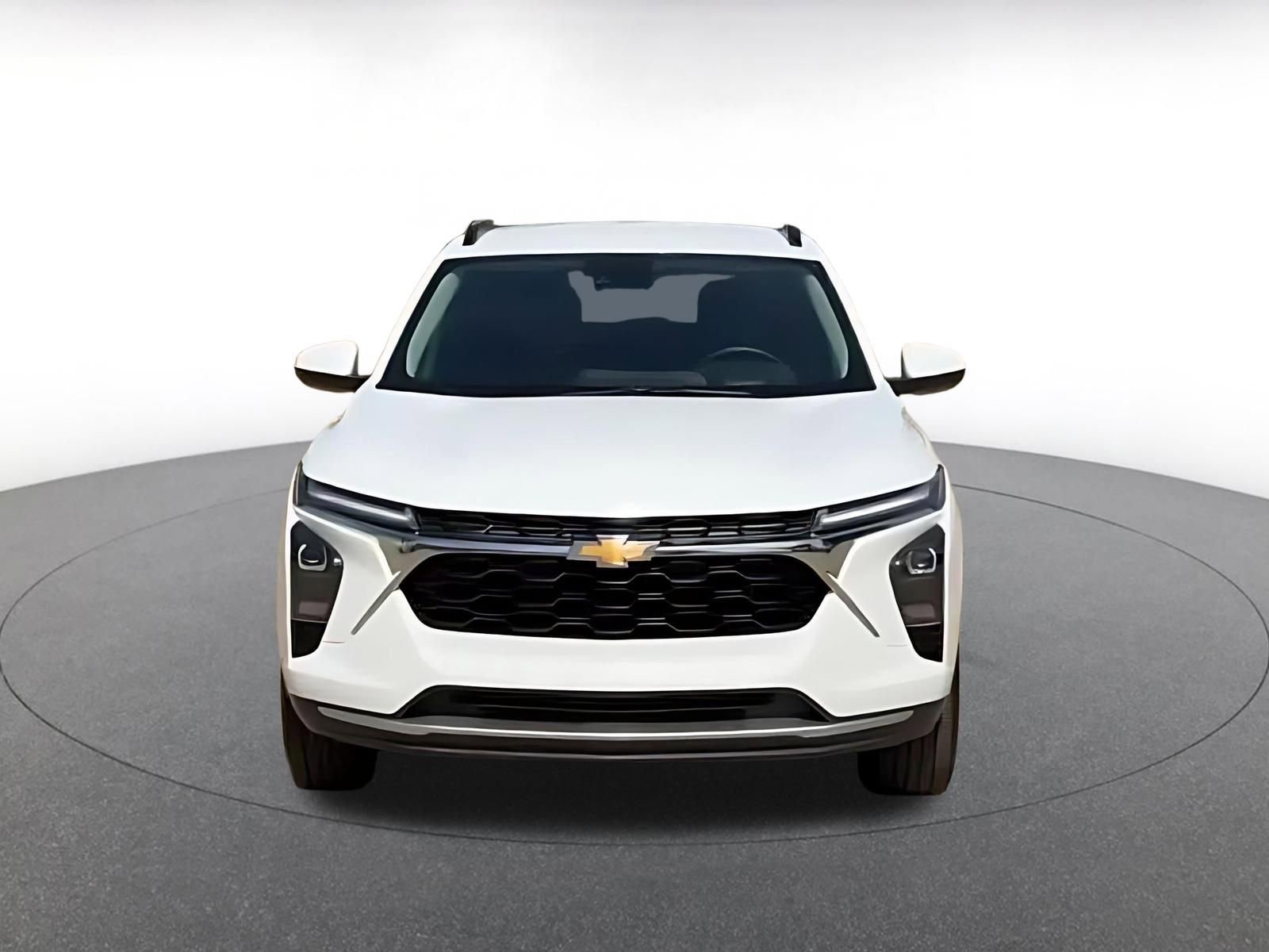 Thumbnail: 2025 Chevrolet Trax - 4