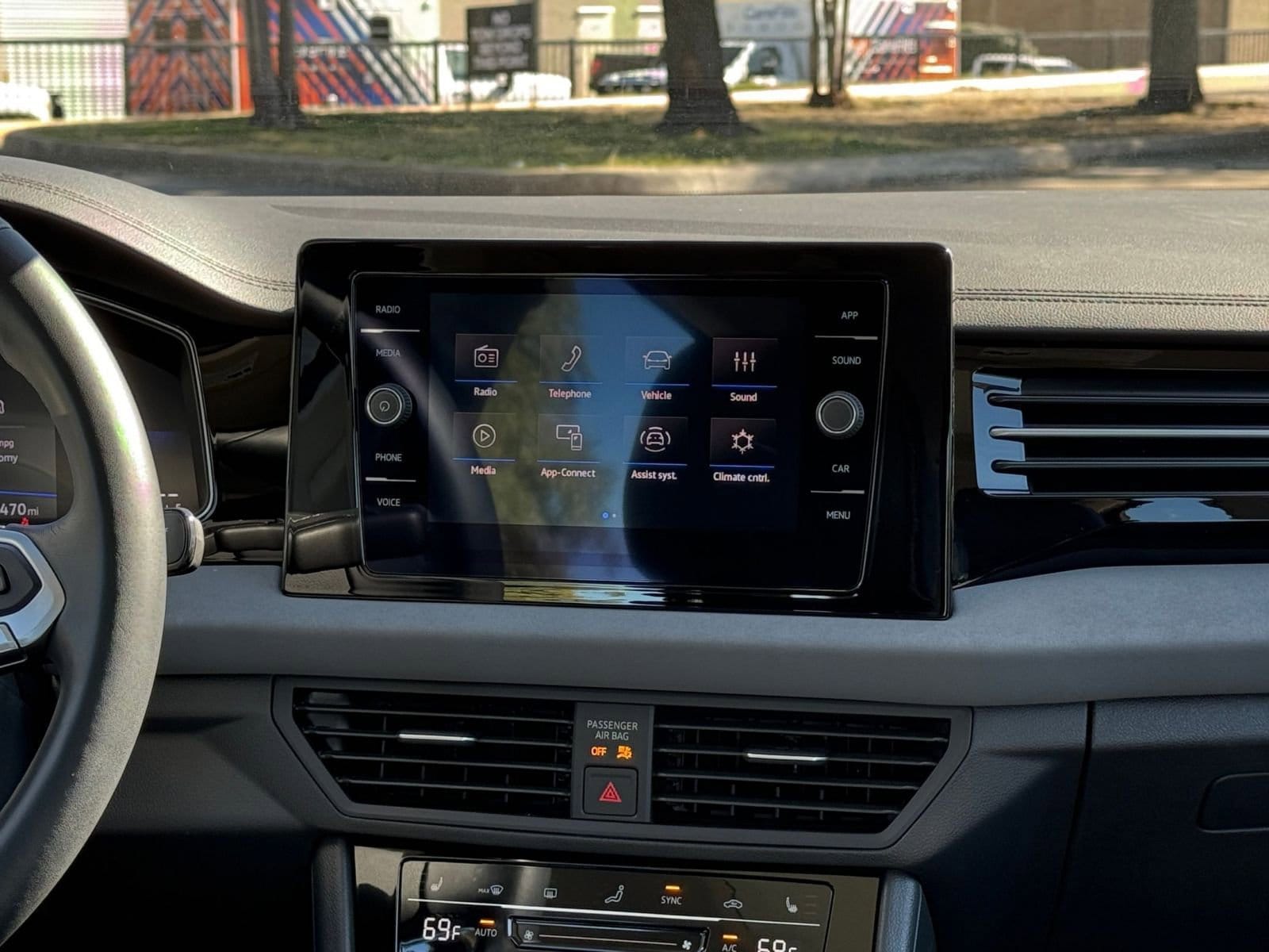 Thumbnail: 2025 Volkswagen Jetta - 20