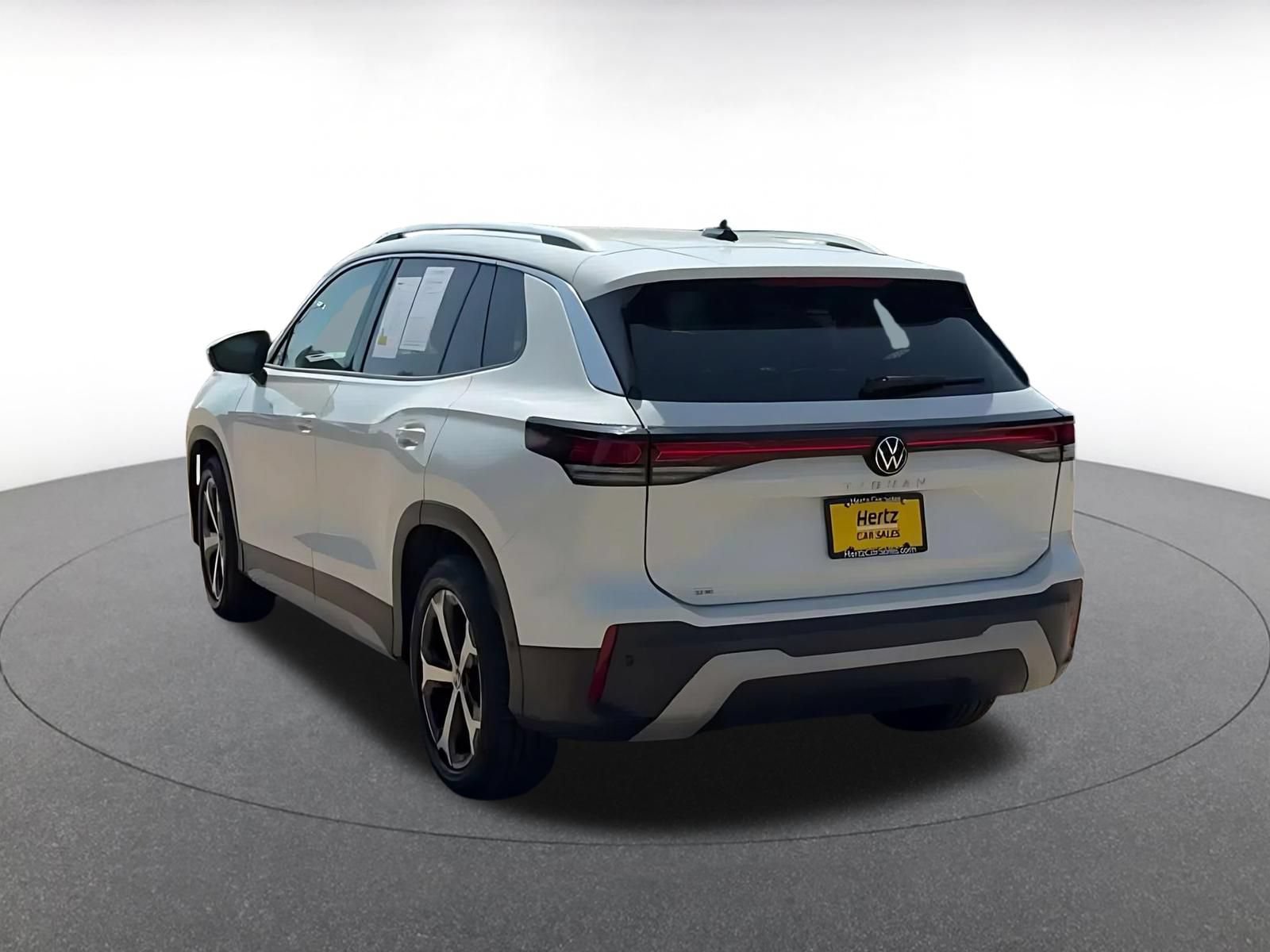 Thumbnail: 2026 Volkswagen Tiguan - 10