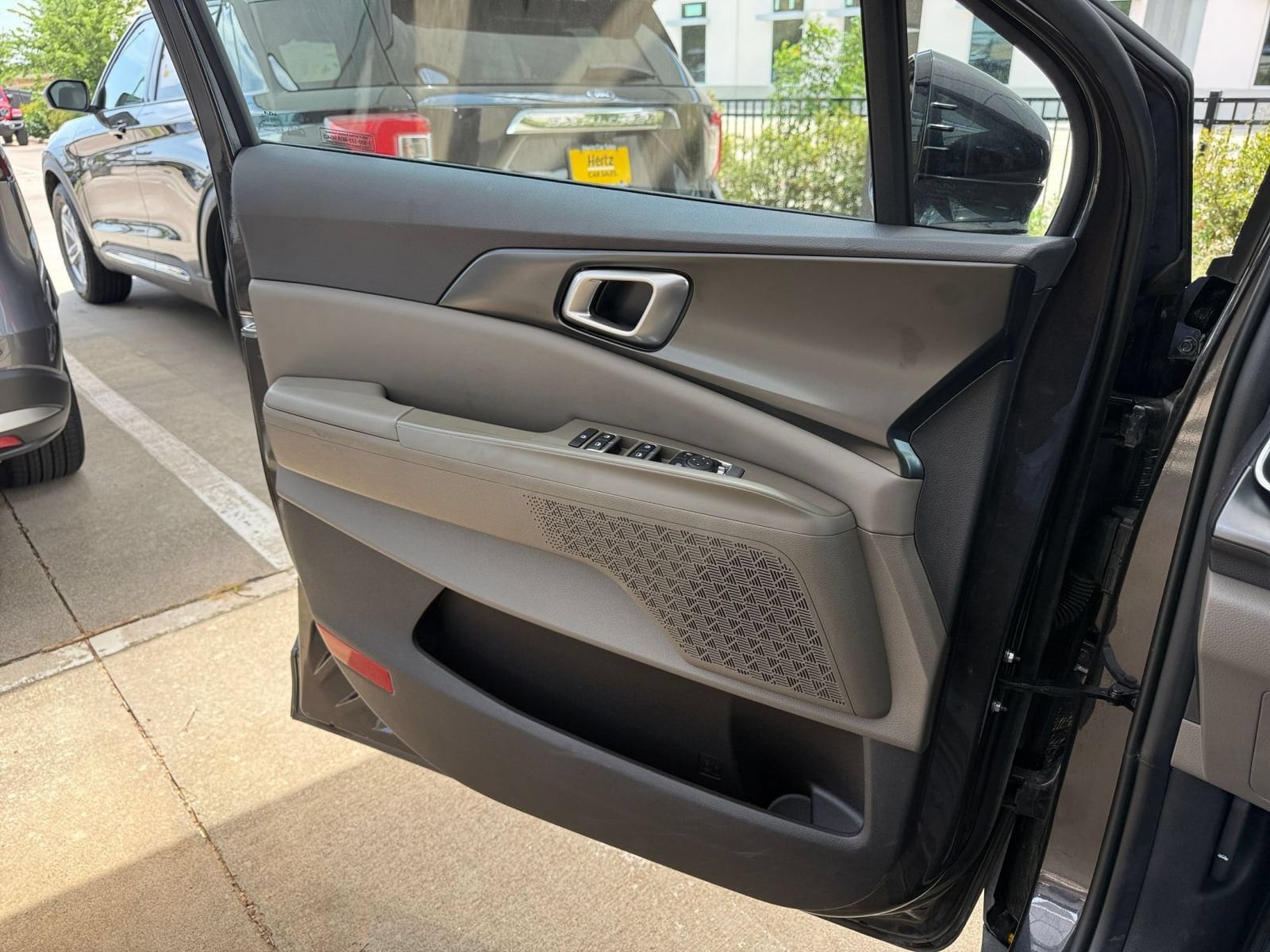 Thumbnail: 2026 Kia Carnival - 18