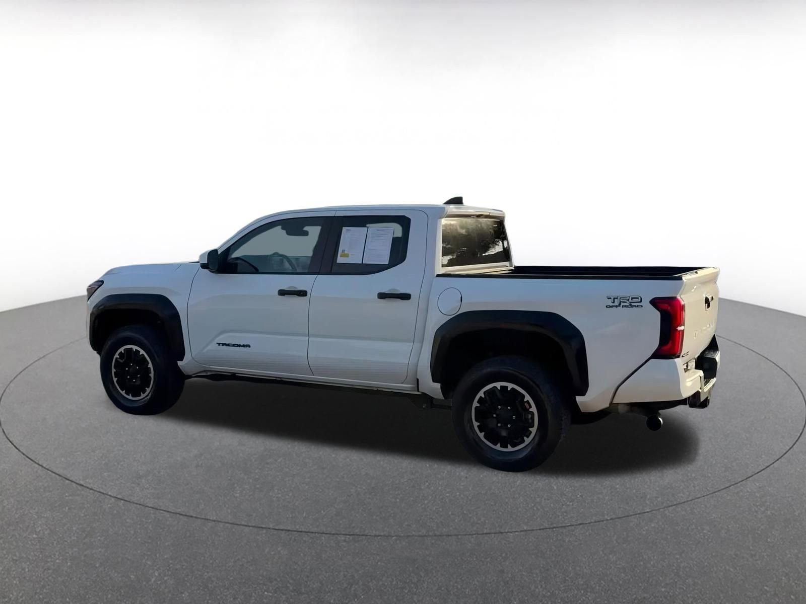 Thumbnail: 2025 Toyota Tacoma - 10