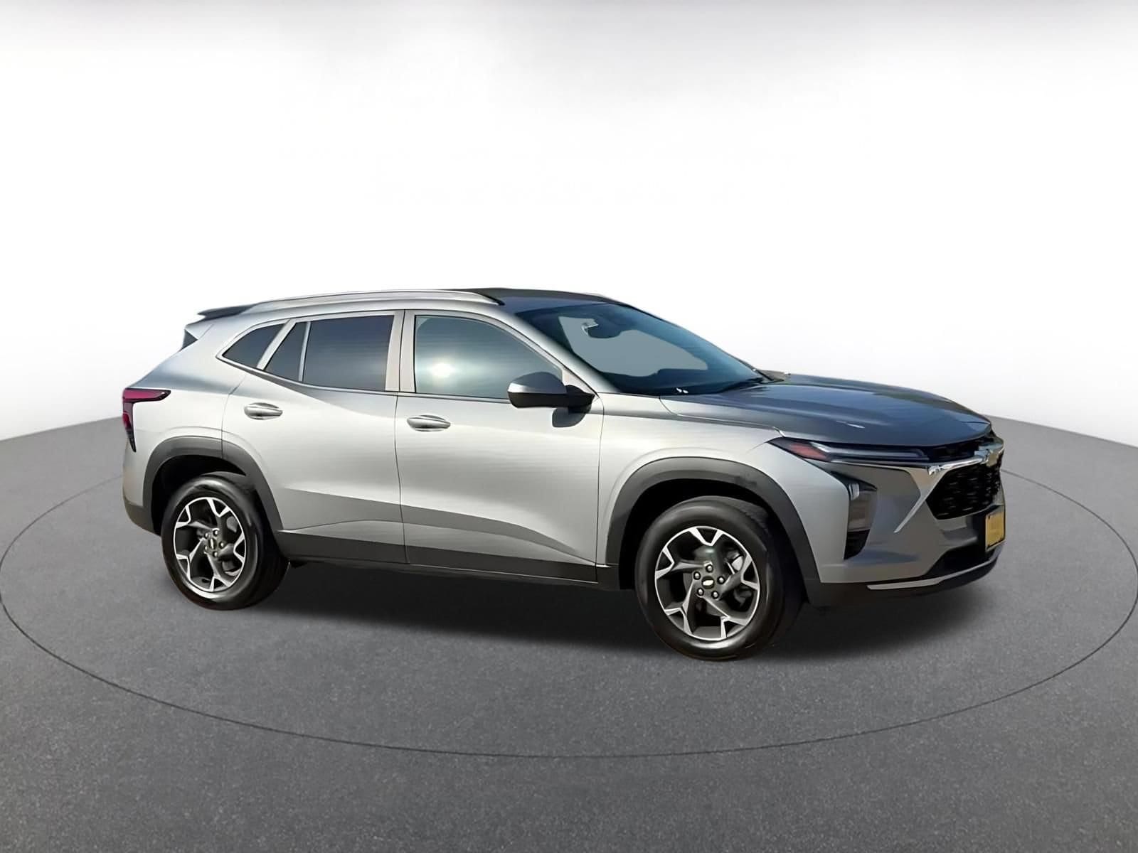 Thumbnail: 2025 Chevrolet Trax - 2