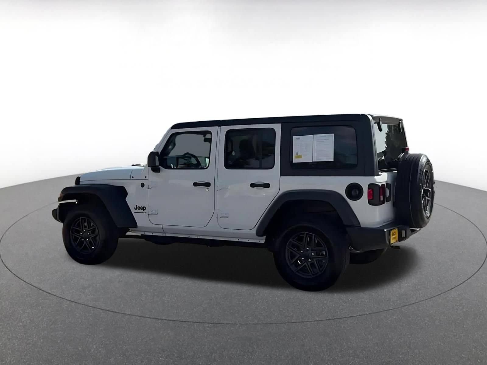 Thumbnail: 2025 Jeep Wrangler - 9